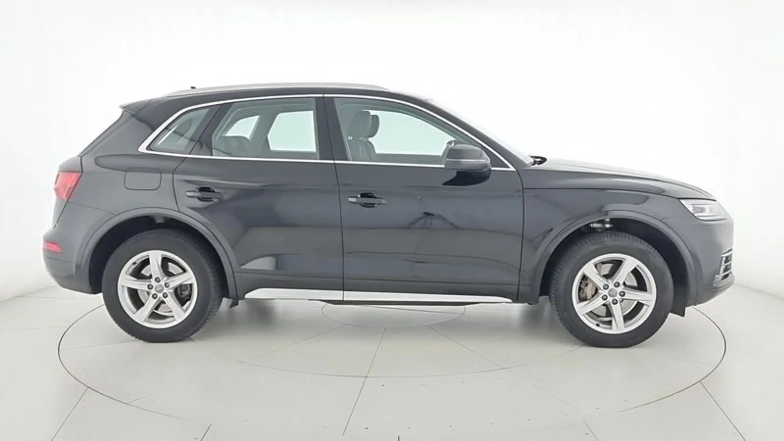 Audi - Q5