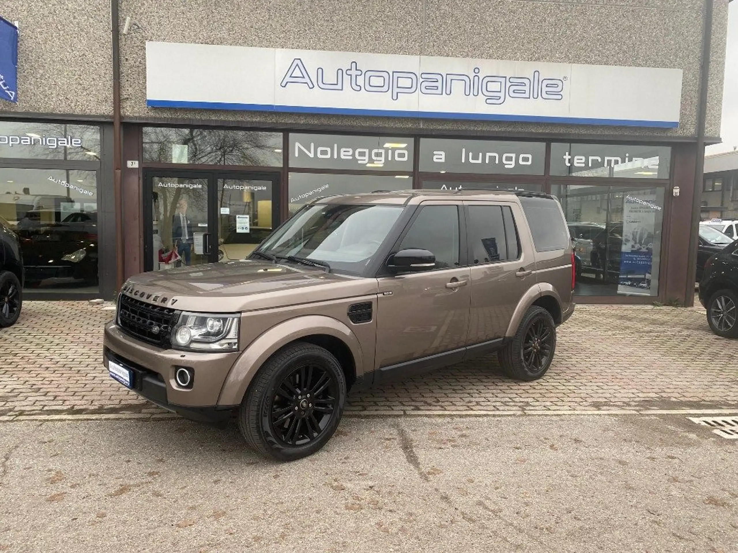 Land Rover Discovery 2015