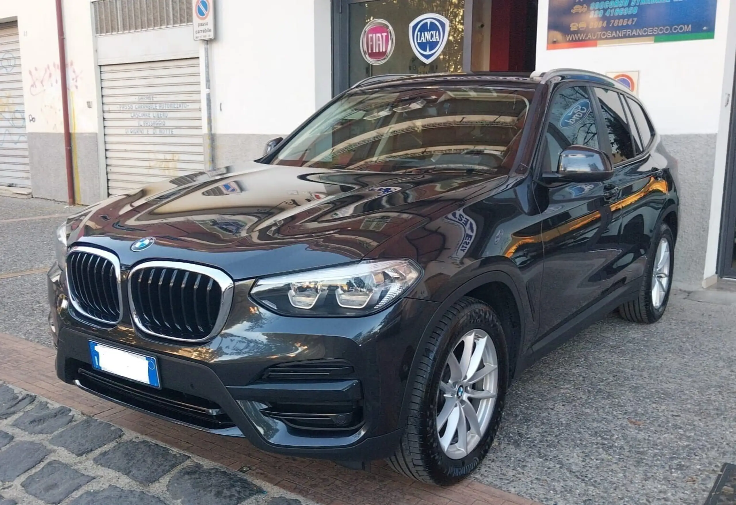 BMW - X3