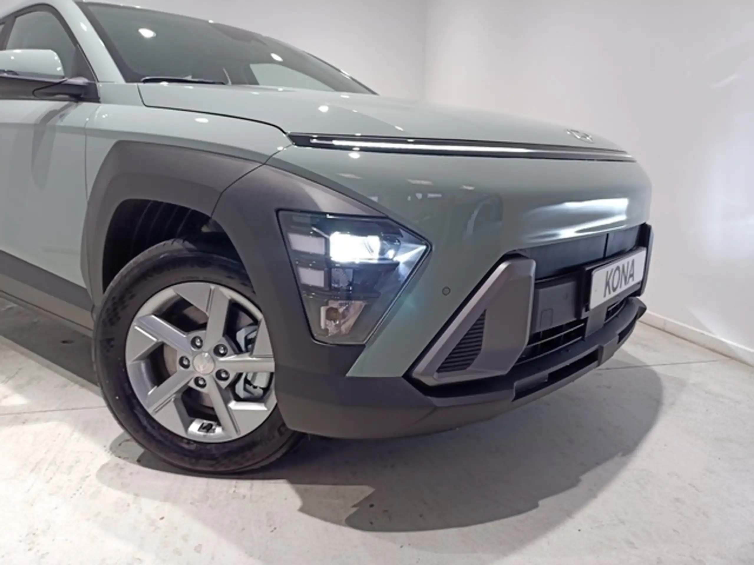 Hyundai - KONA