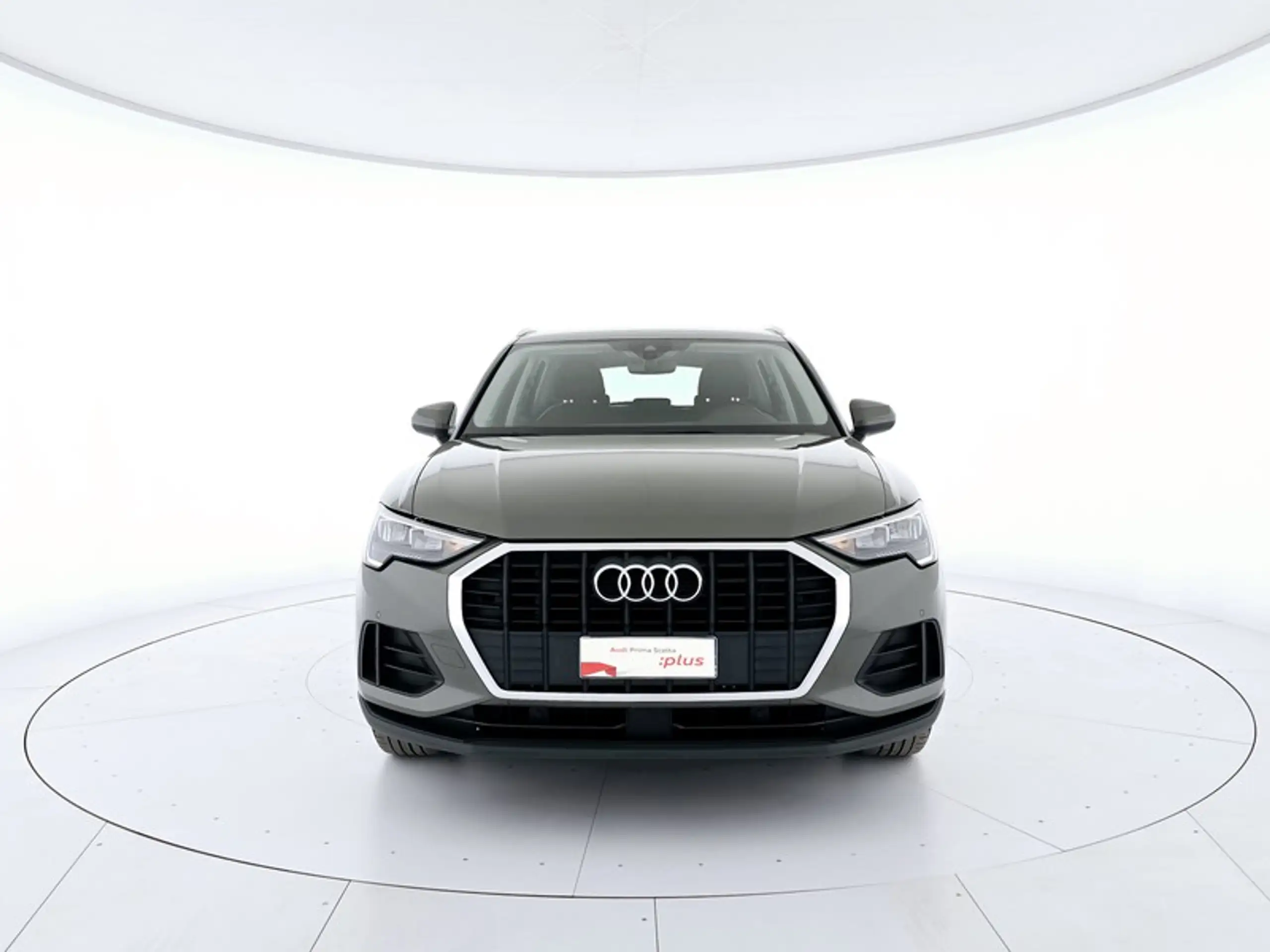 Audi - Q3