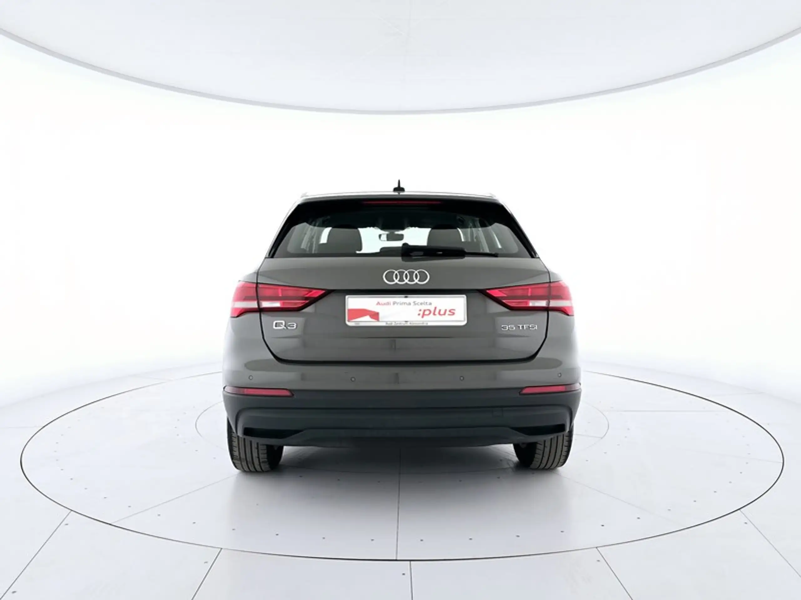 Audi - Q3