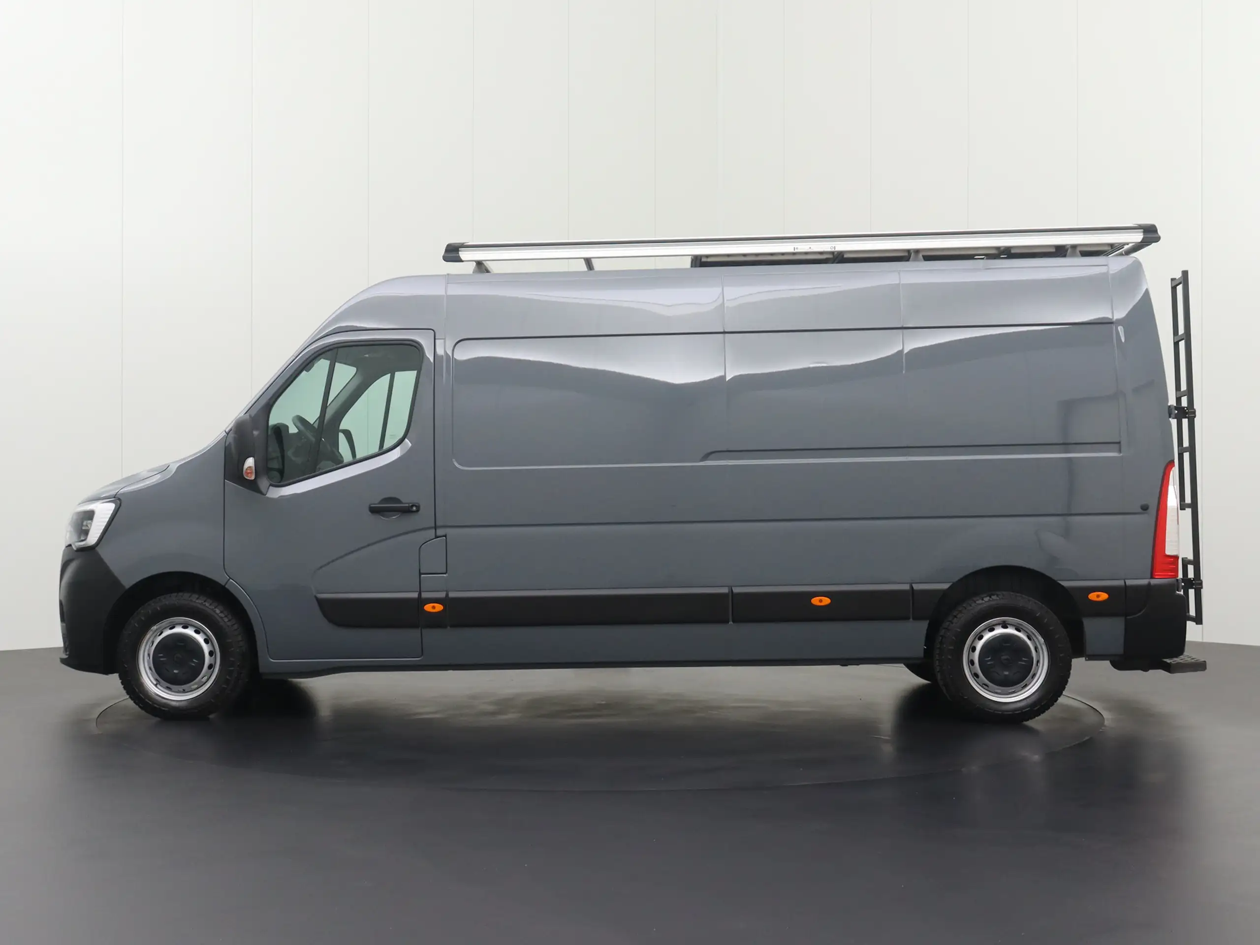 Renault - Master