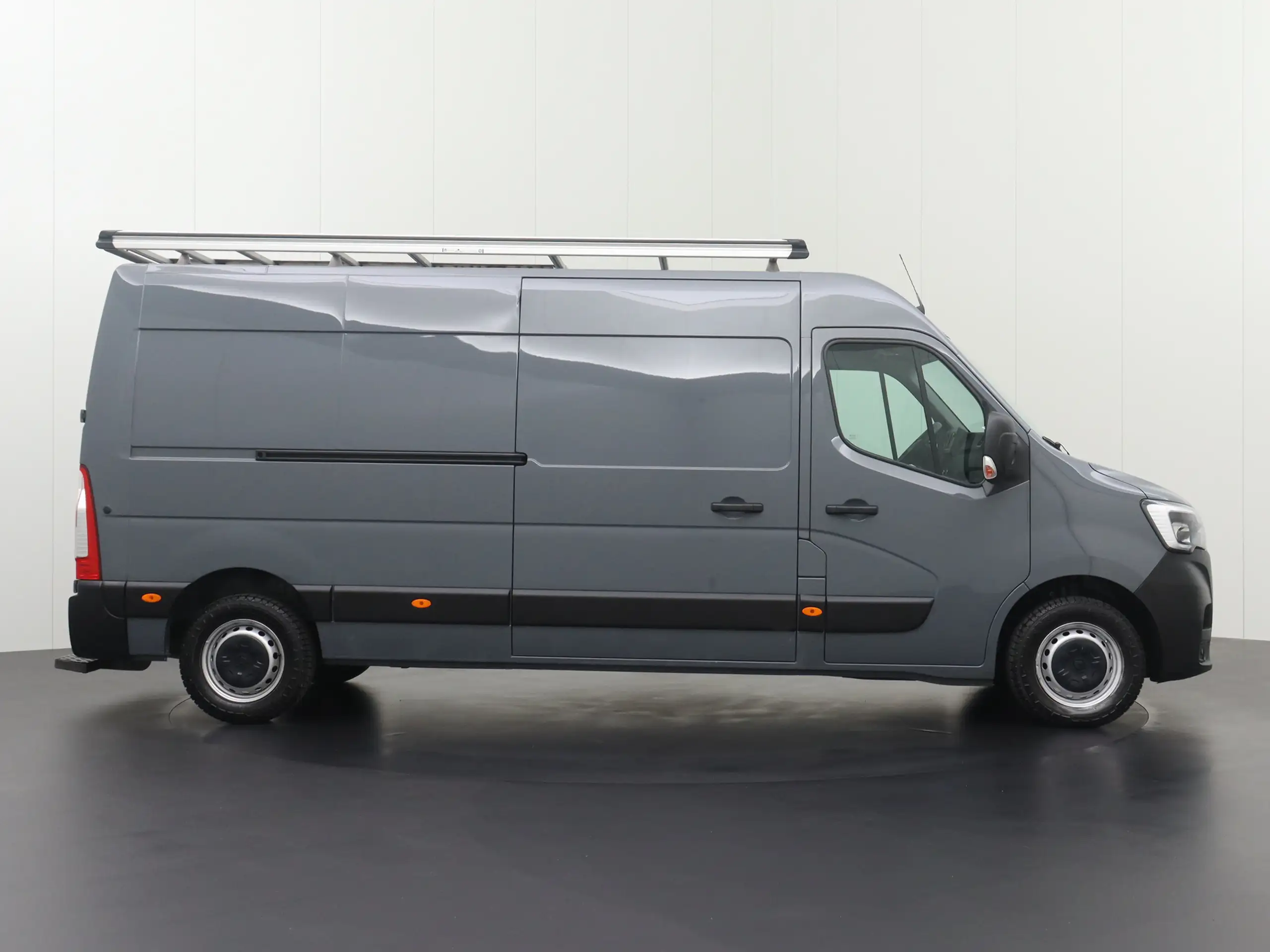 Renault - Master