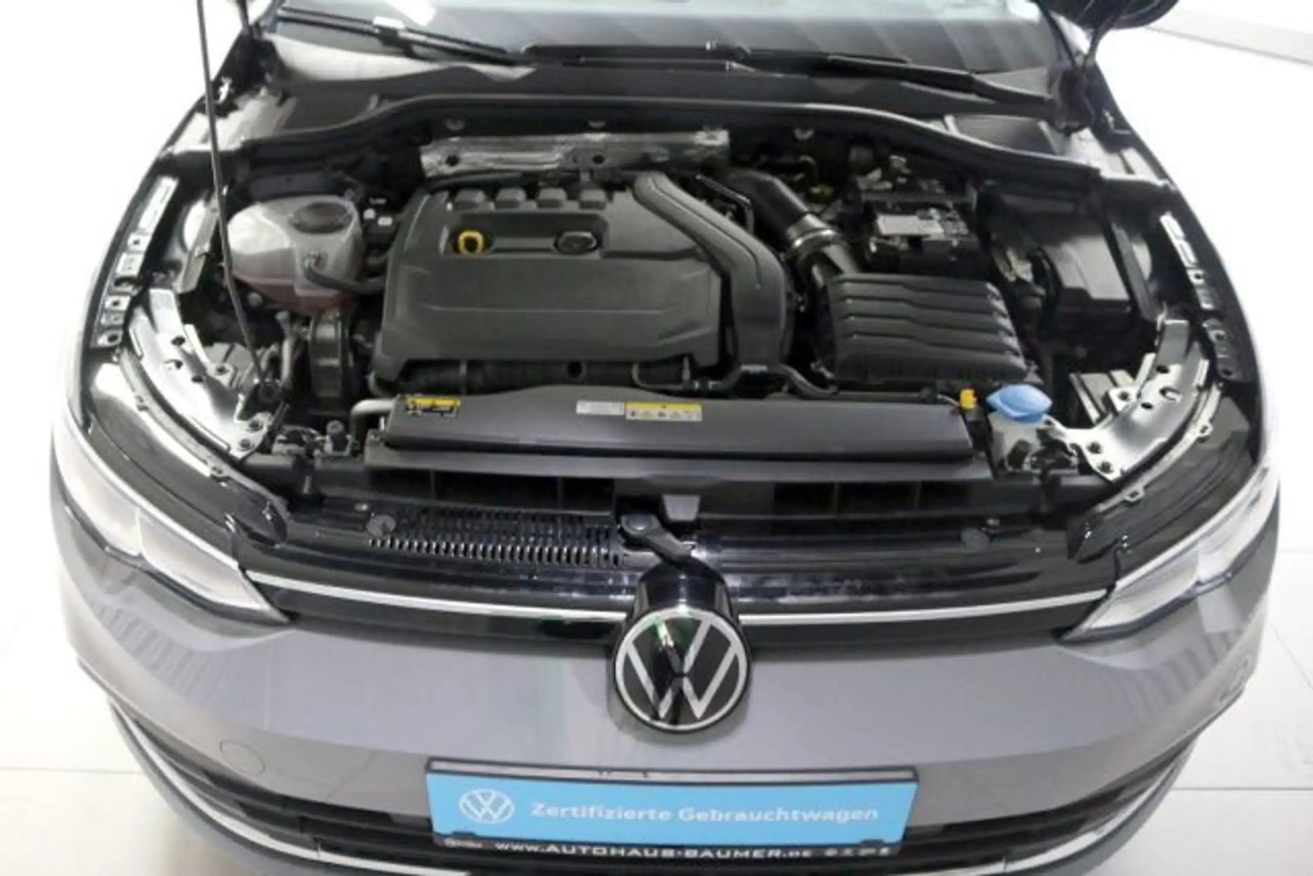 Volkswagen - Golf Variant