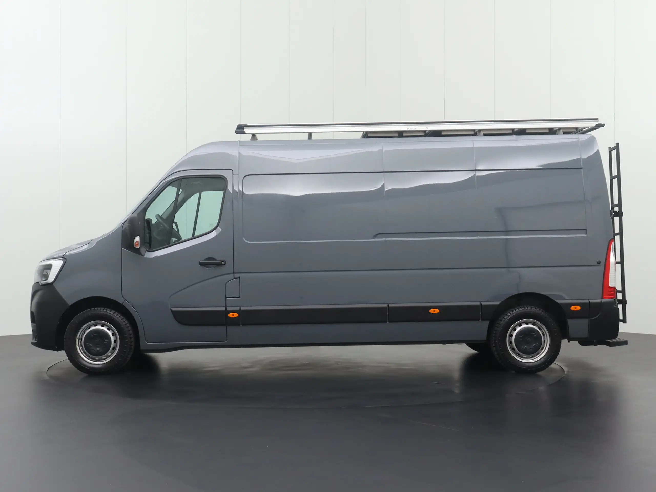 Renault - Master