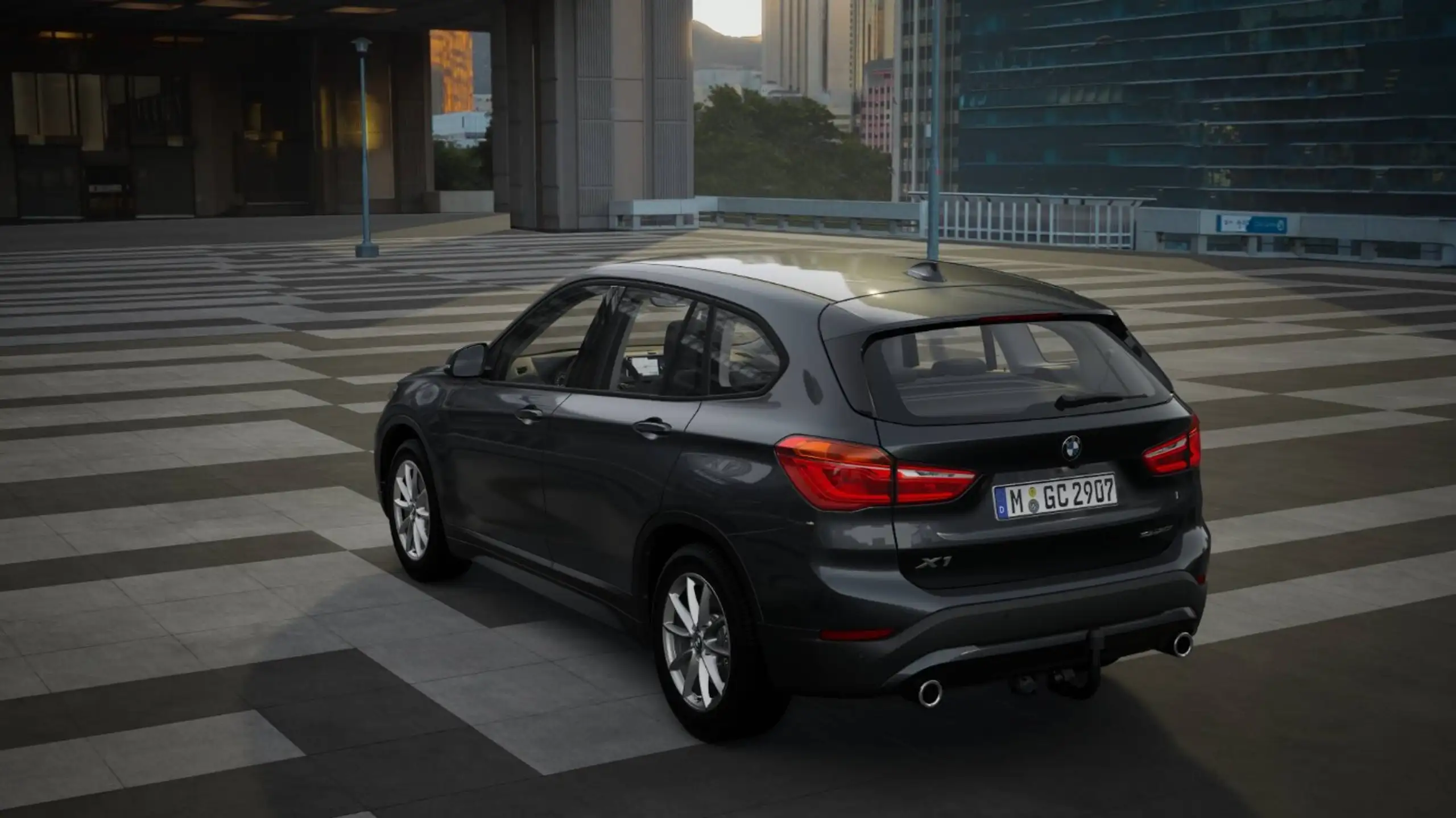 BMW - X1