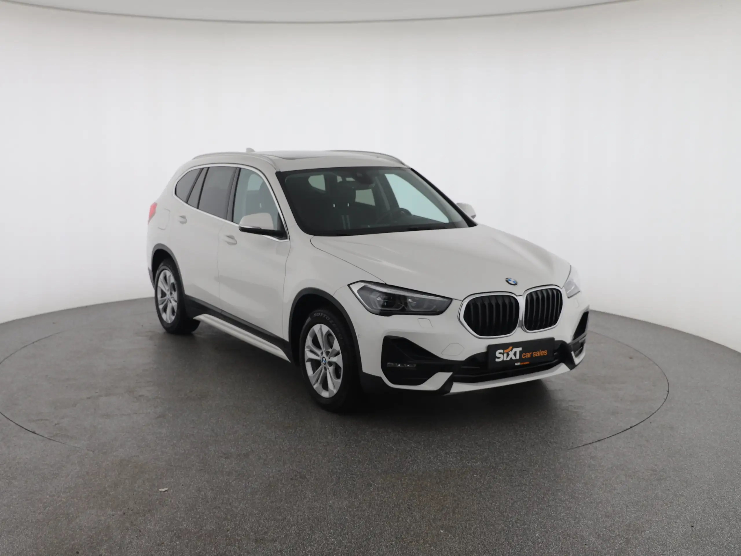 BMW - X1