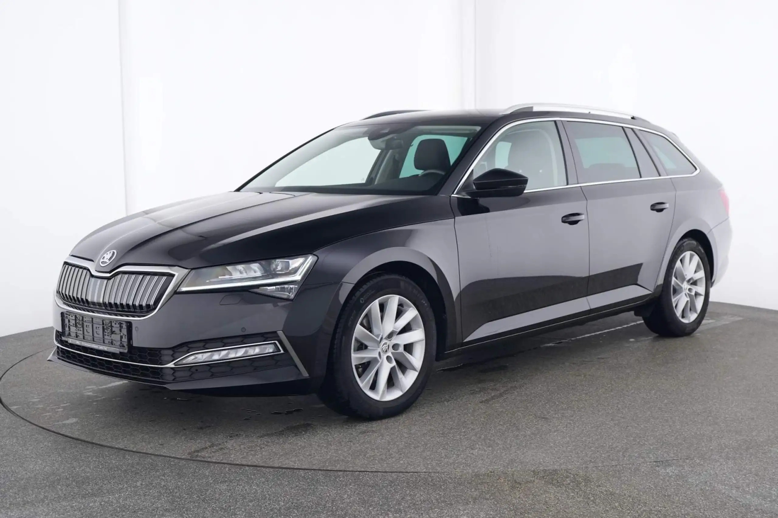 Skoda - Superb