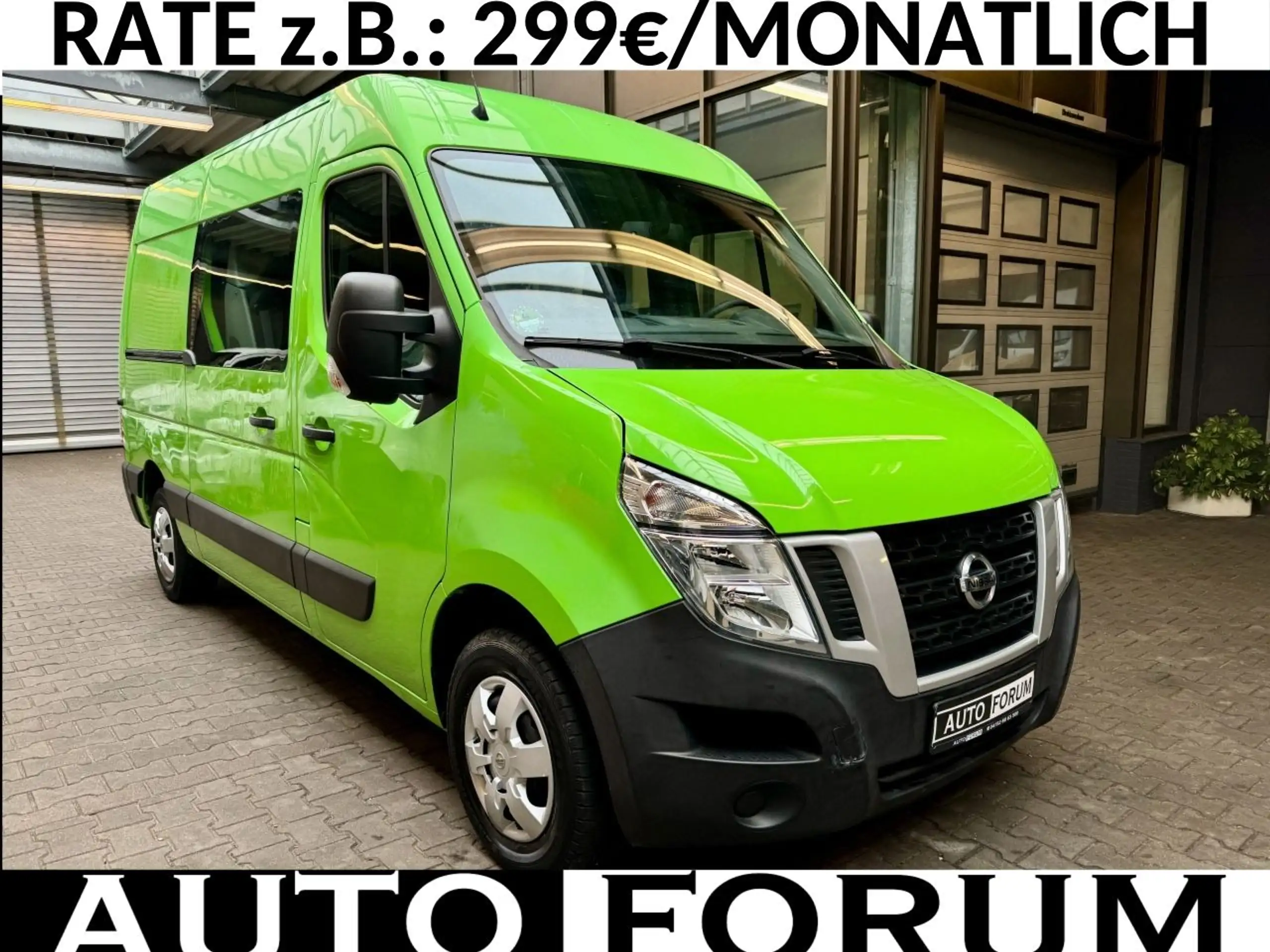 Nissan NV400 2019