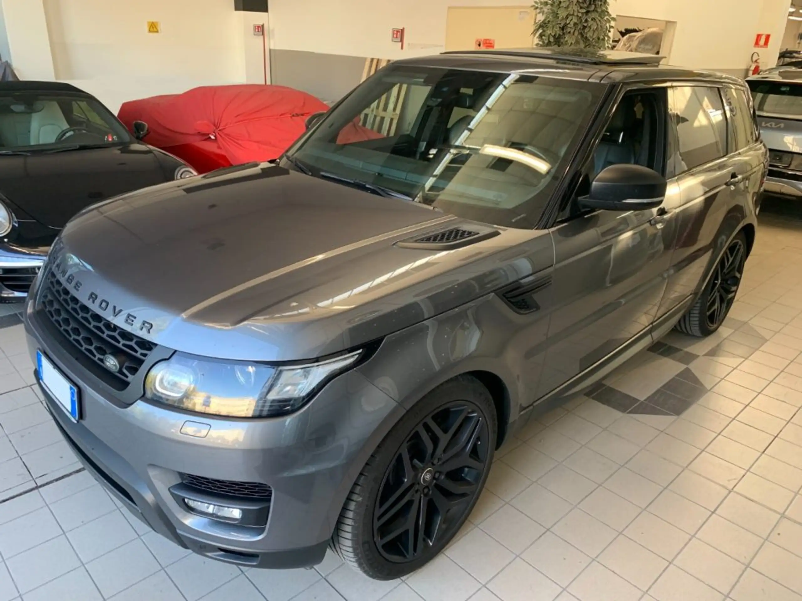 Land Rover - Range Rover Sport