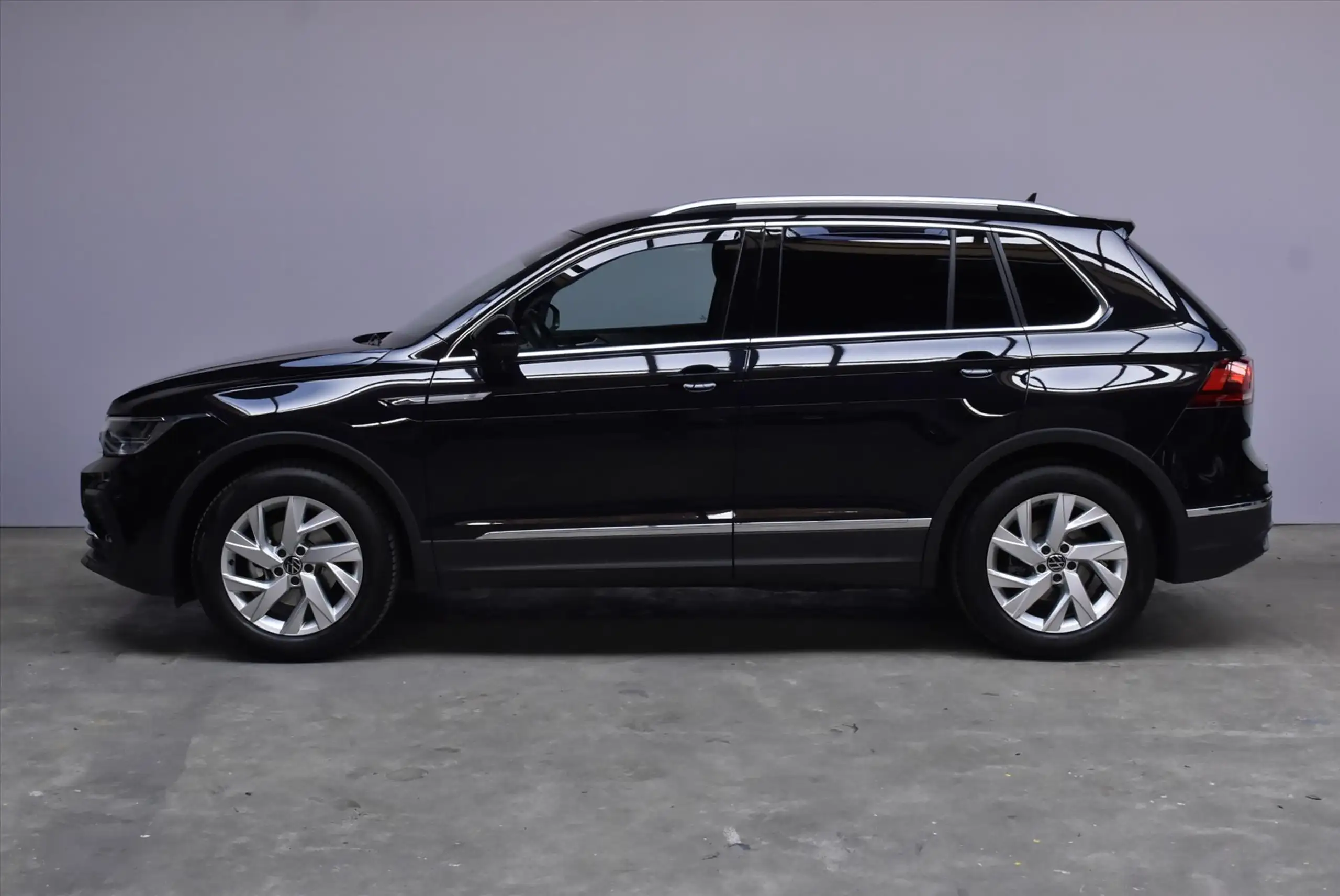 Volkswagen - Tiguan