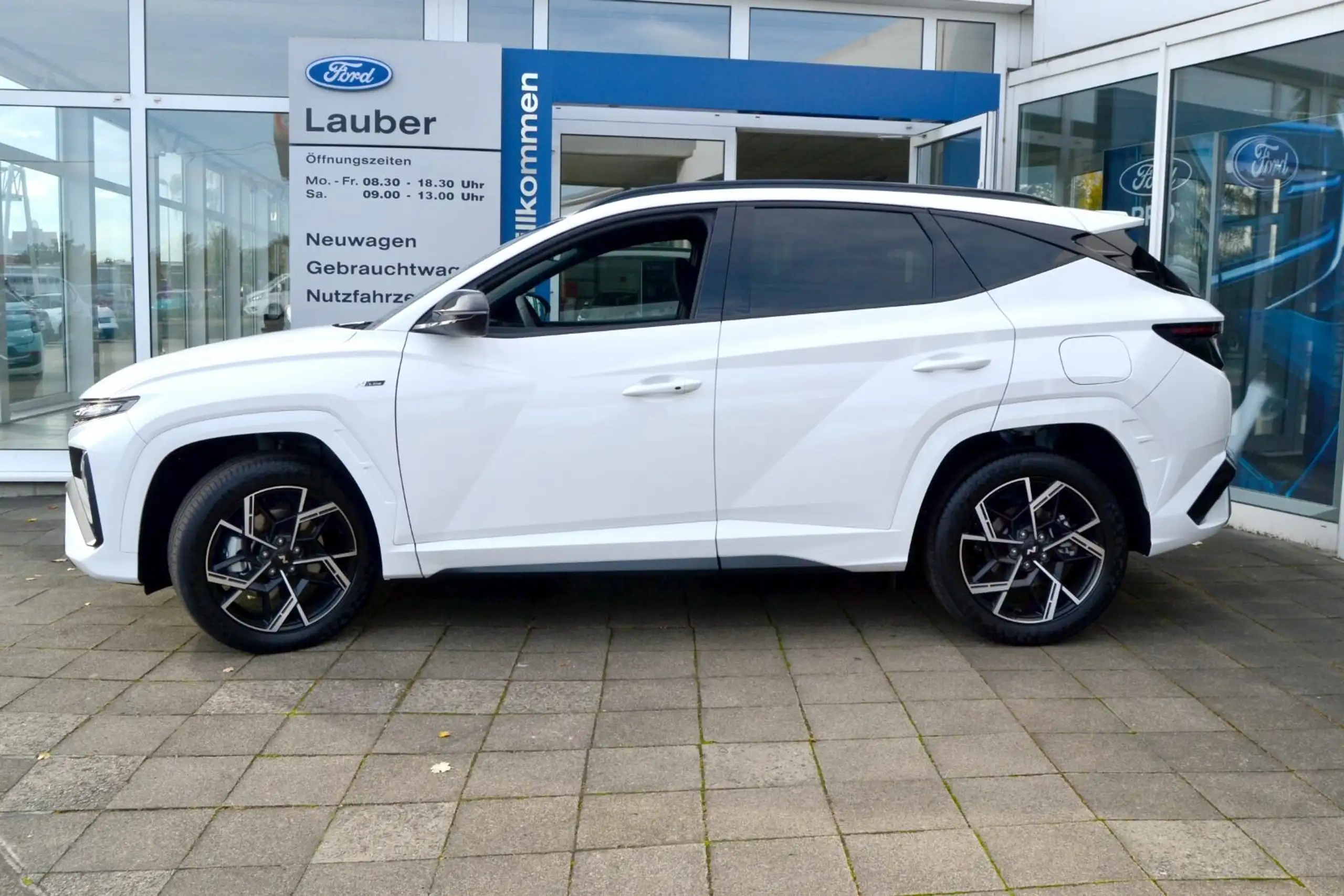 Hyundai - TUCSON