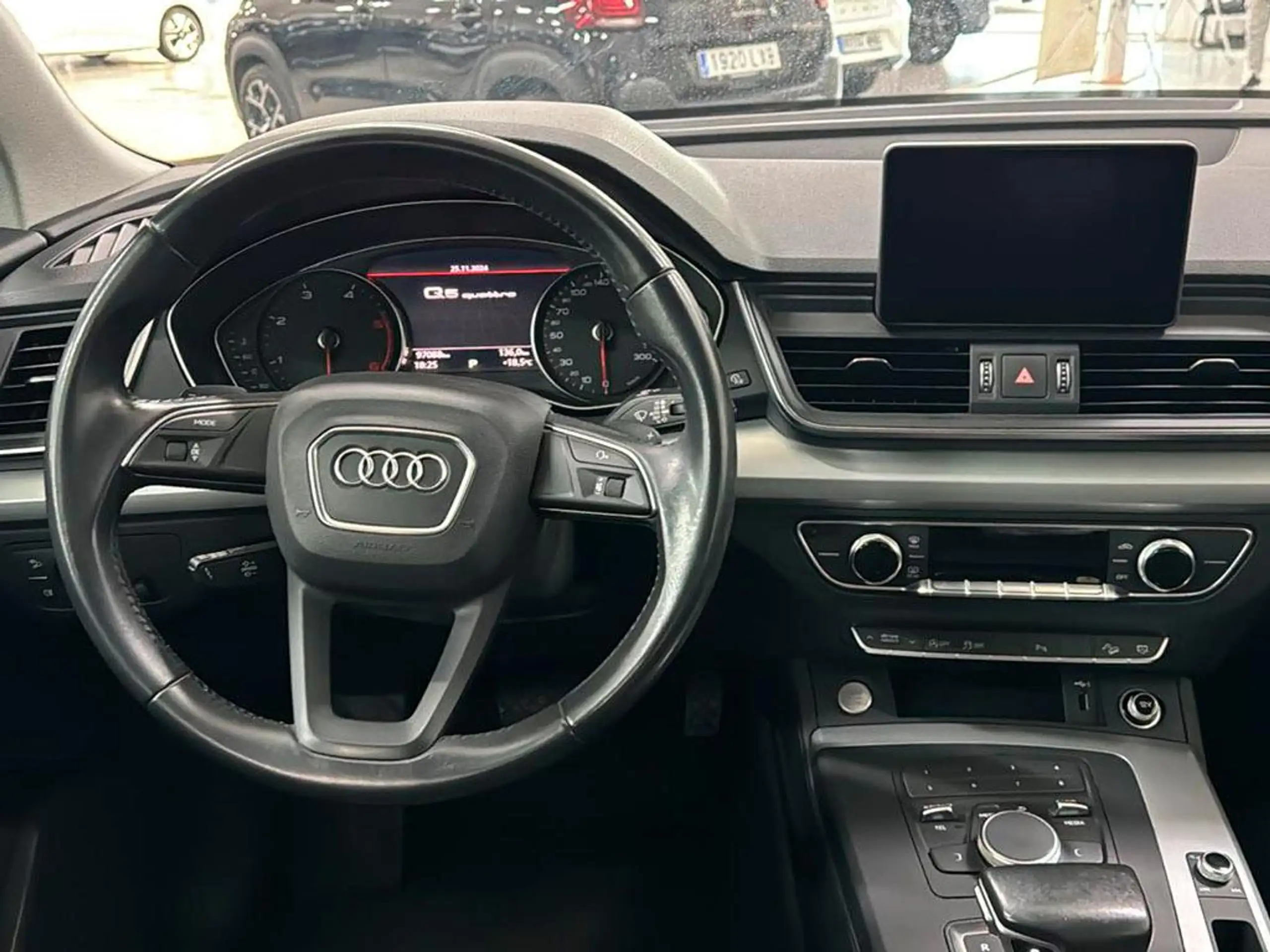 Audi - Q5