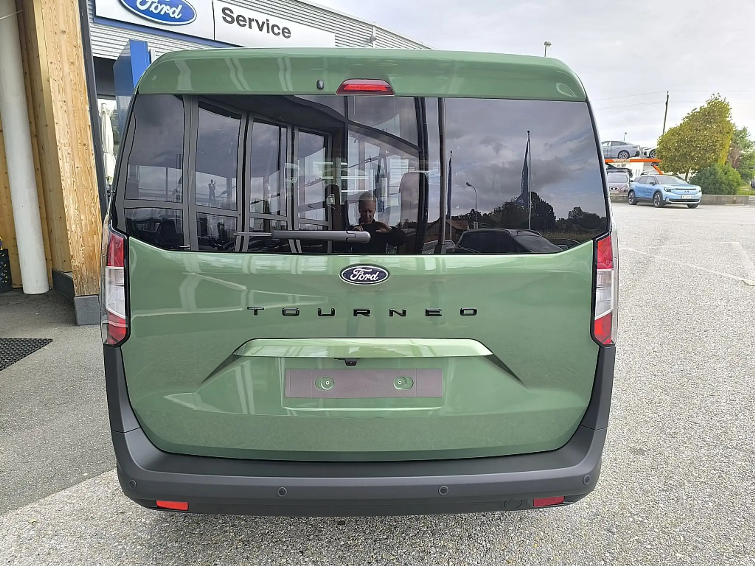 Ford - Tourneo Courier