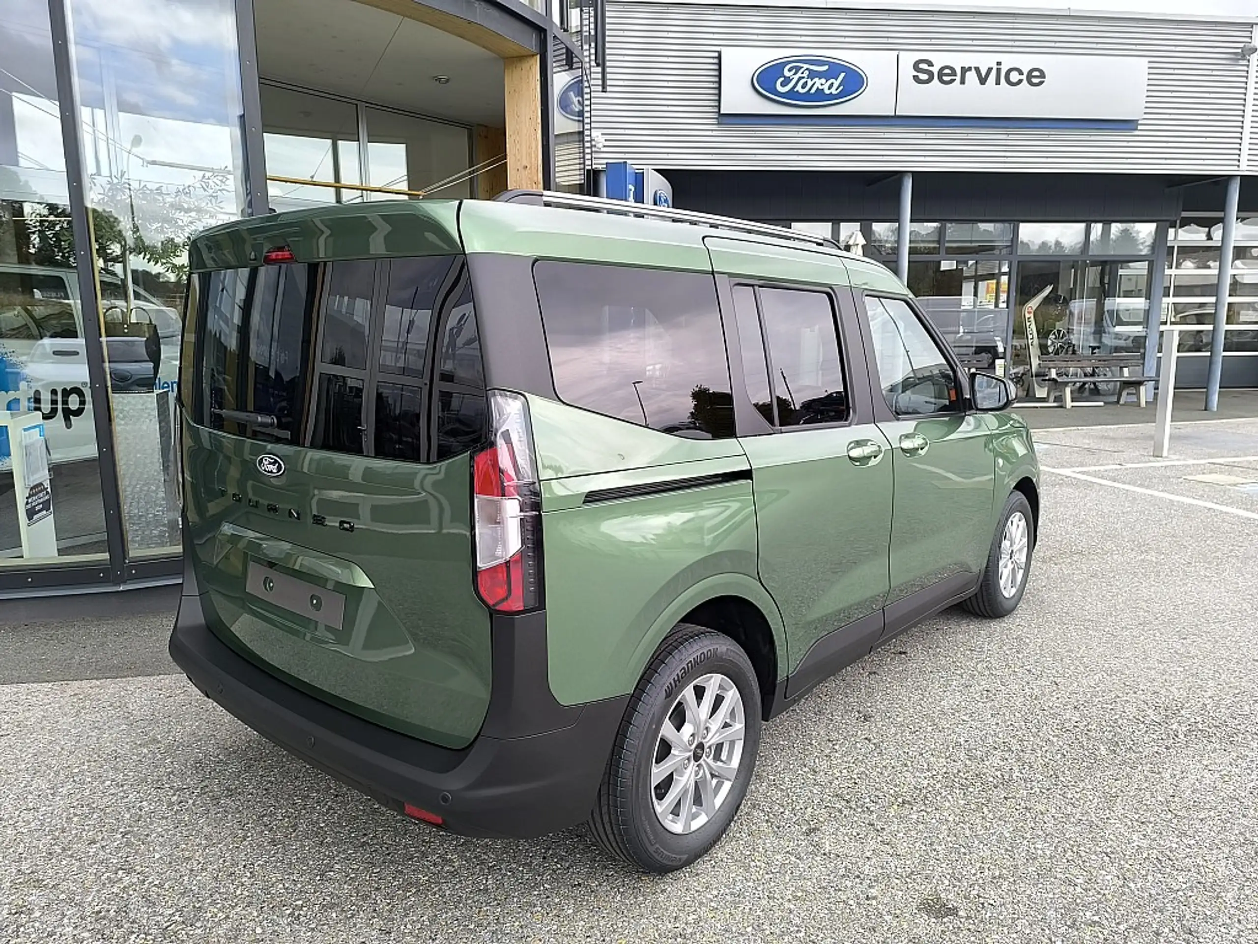 Ford - Tourneo Courier