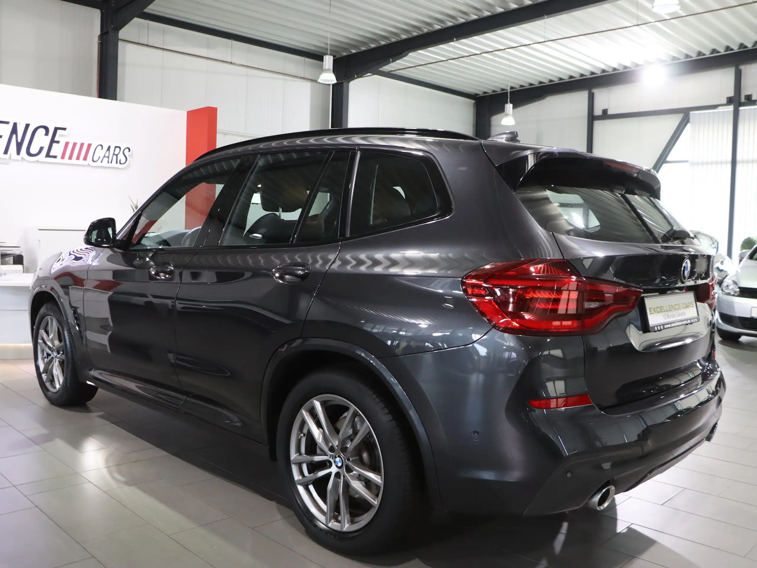 BMW - X3