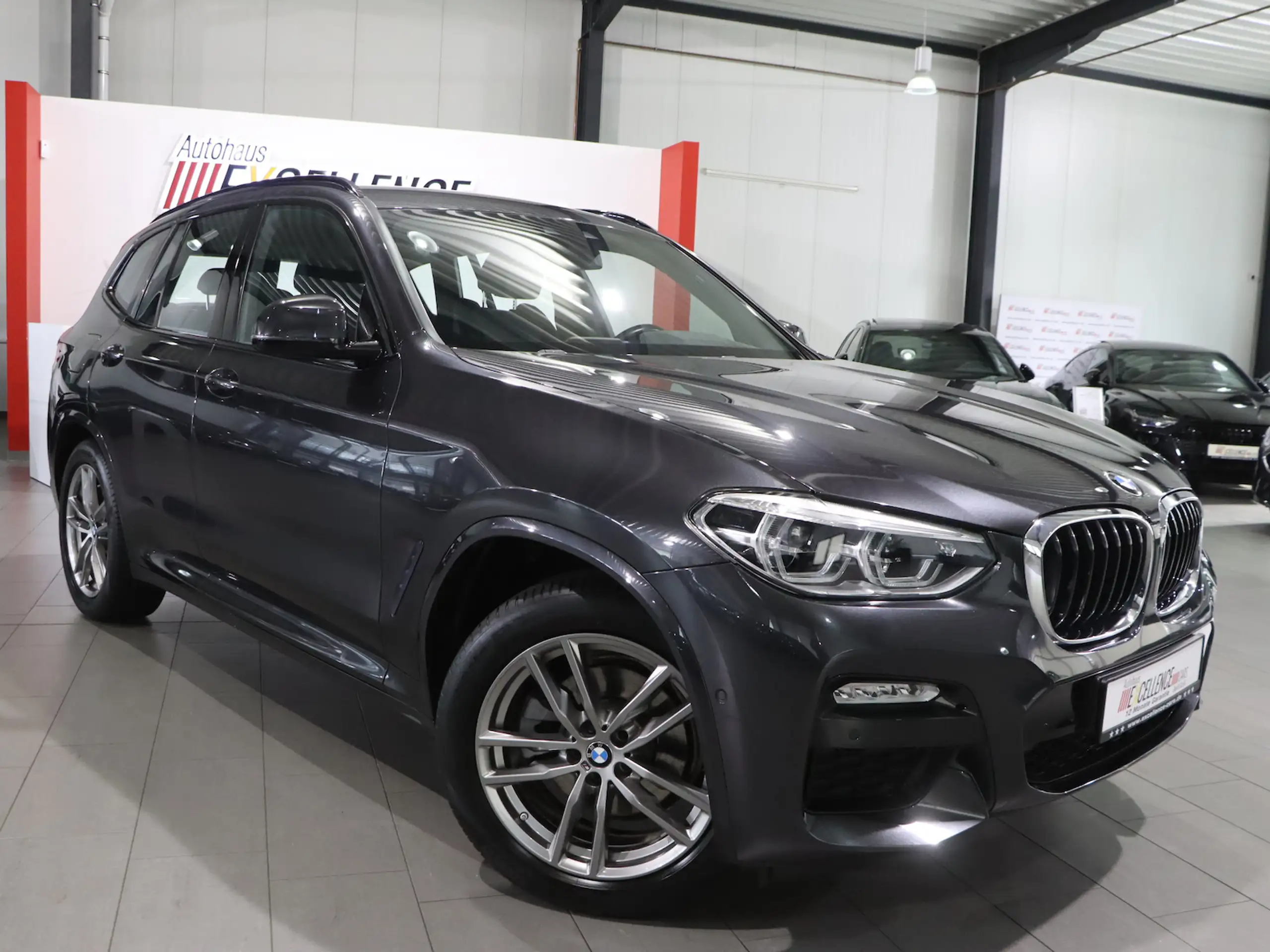 BMW - X3