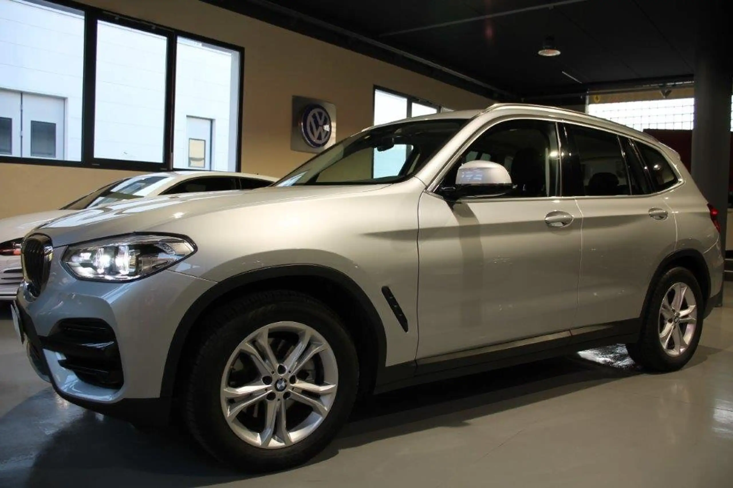 BMW - X3