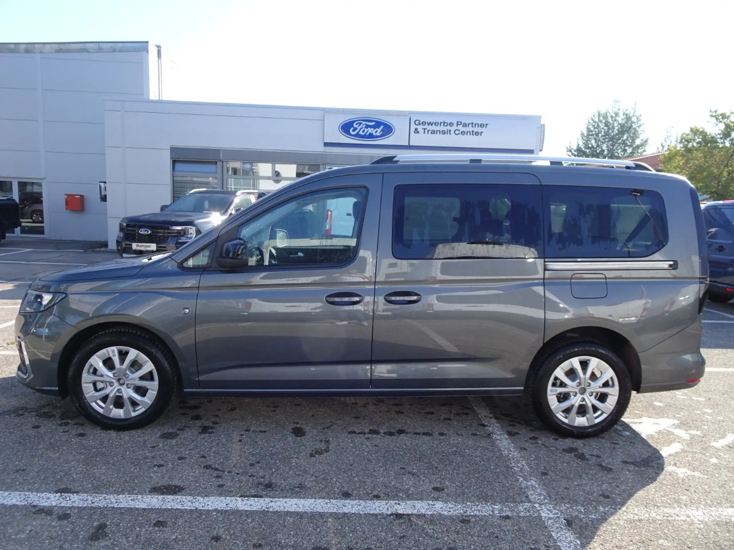 Ford - Tourneo Connect