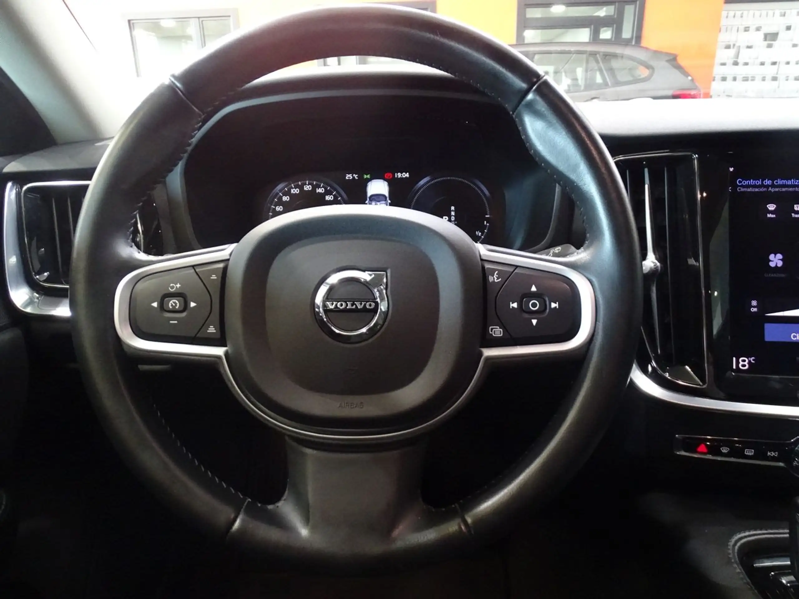 Volvo - V60