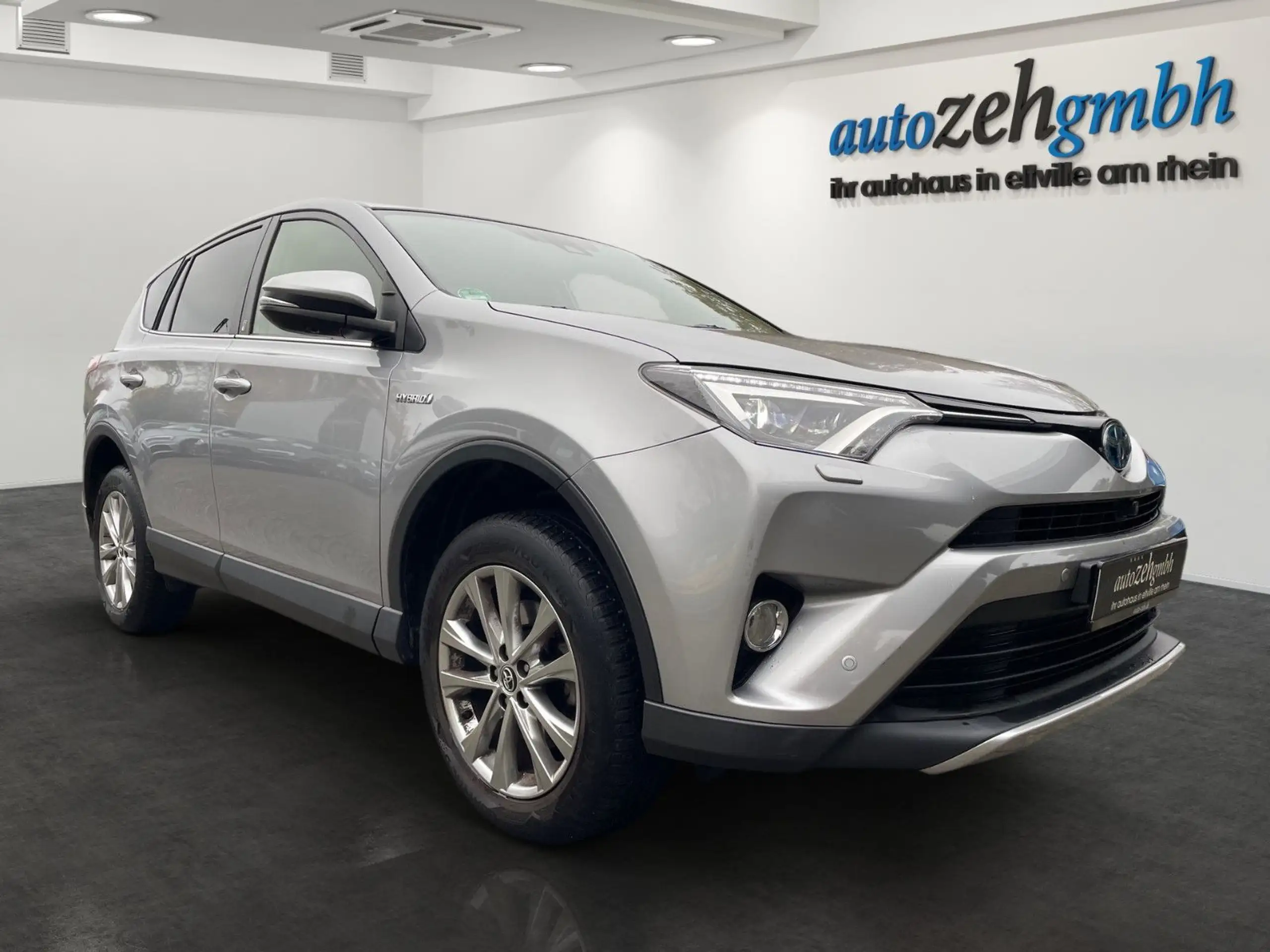 Toyota - RAV 4