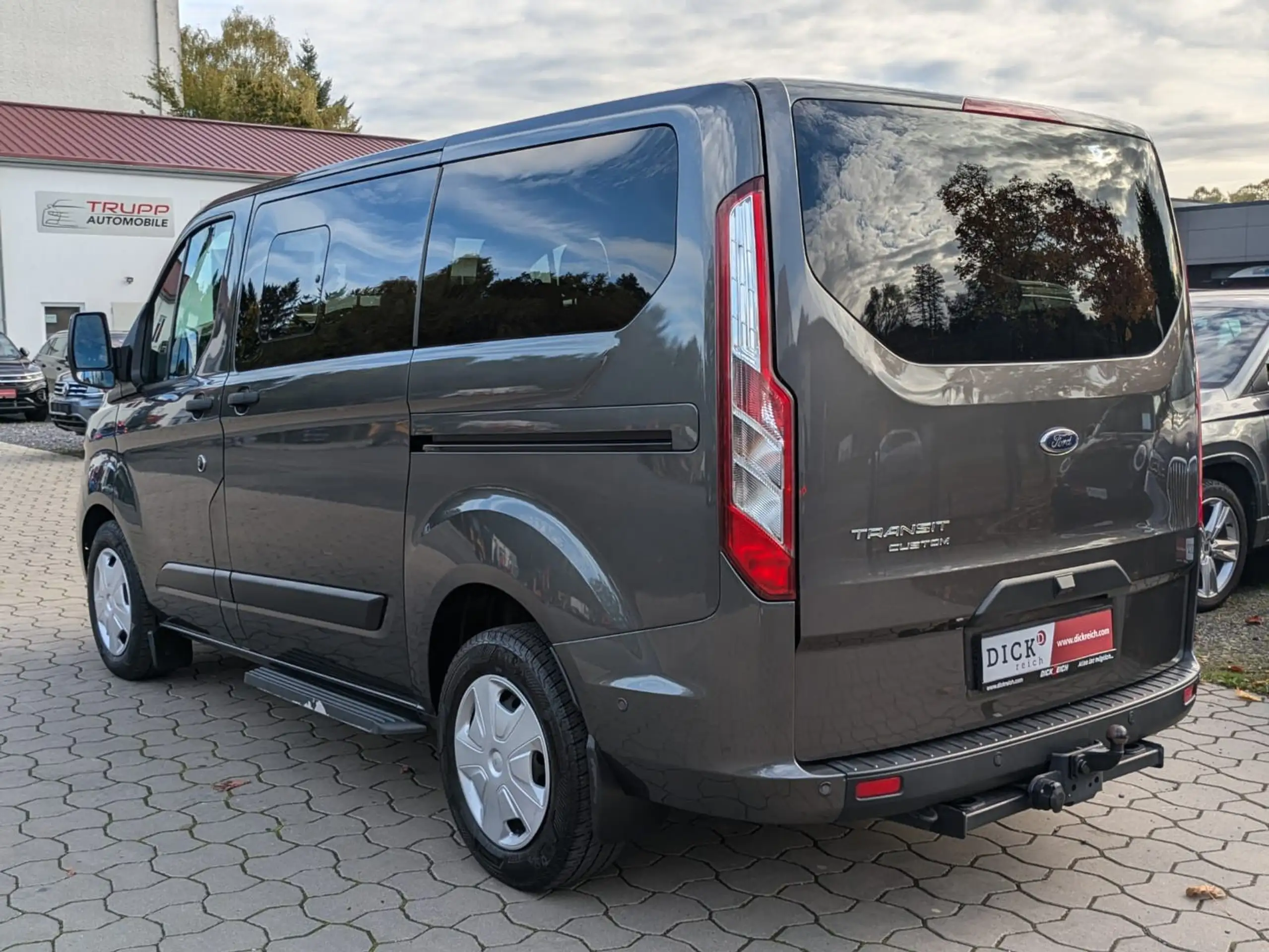 Ford - Transit Custom