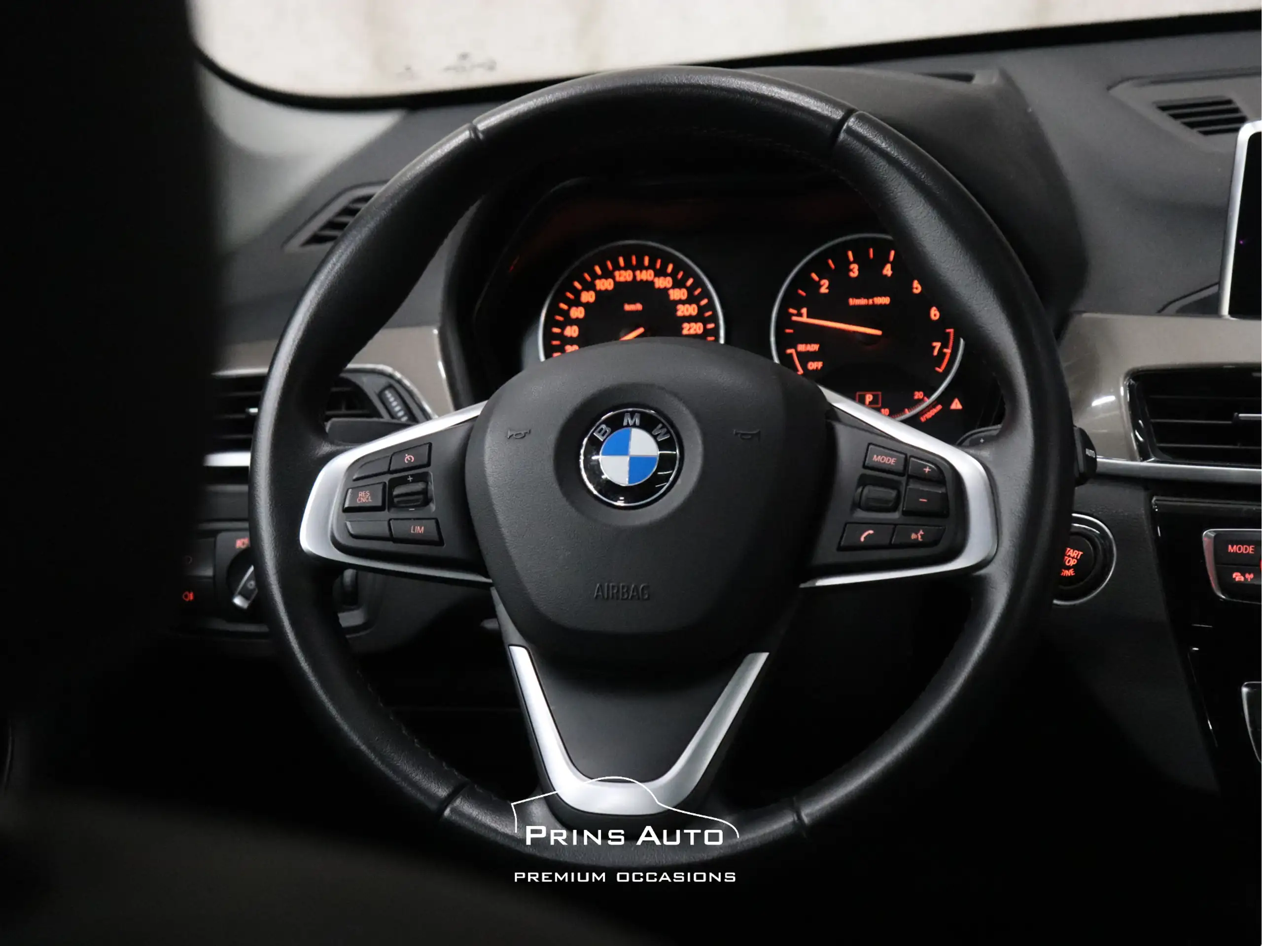 BMW - X1