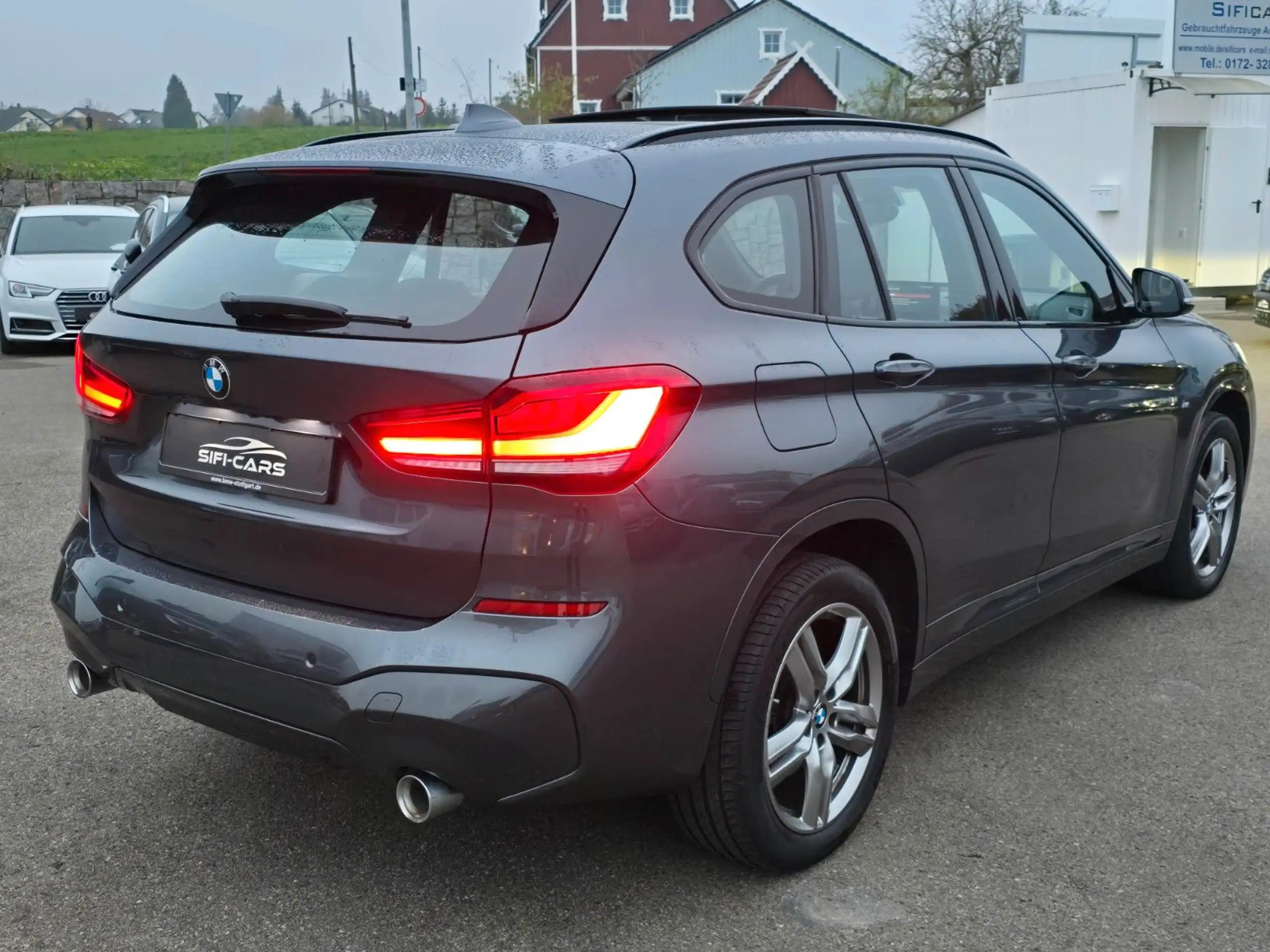 BMW - X1