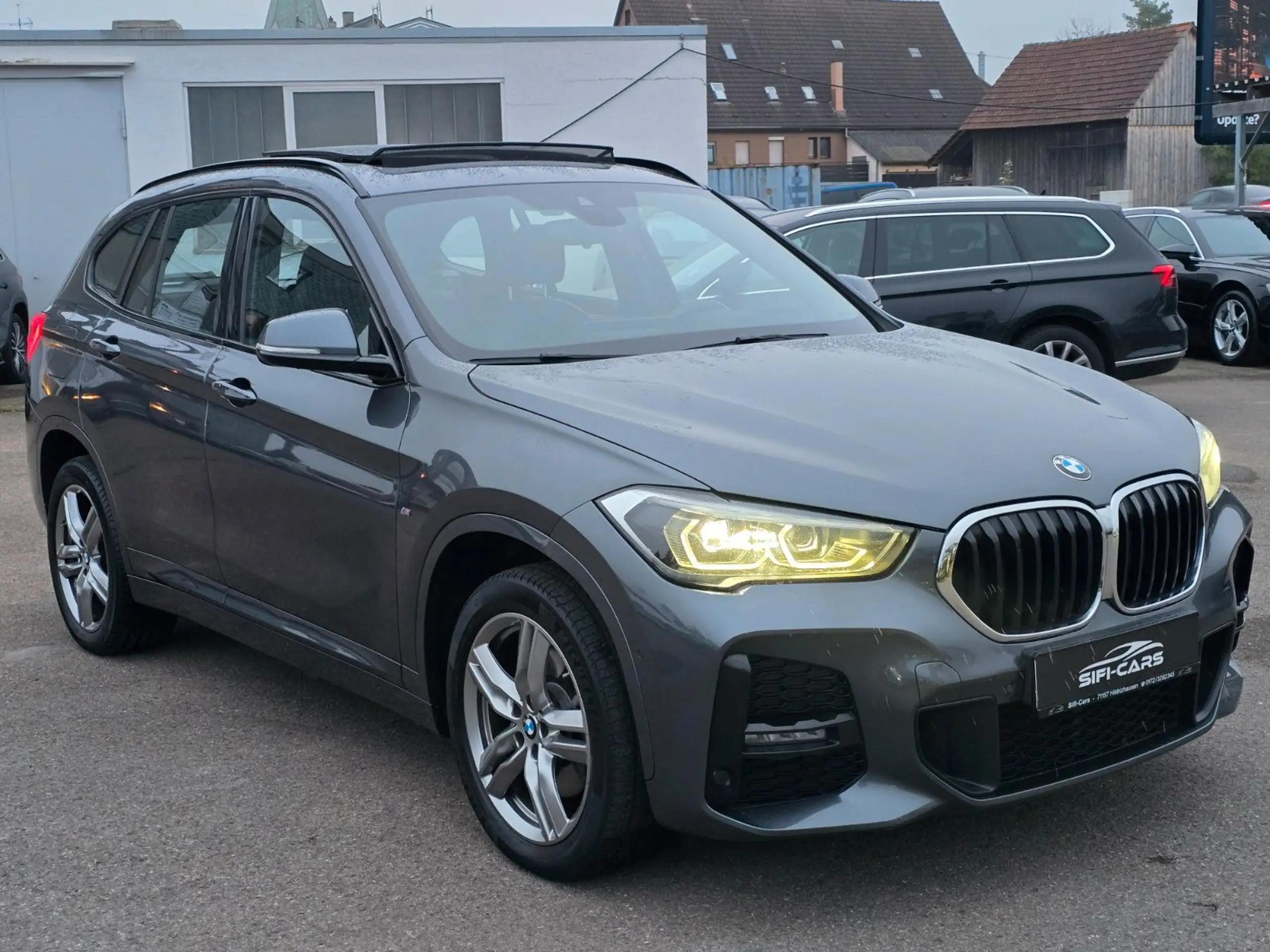 BMW - X1