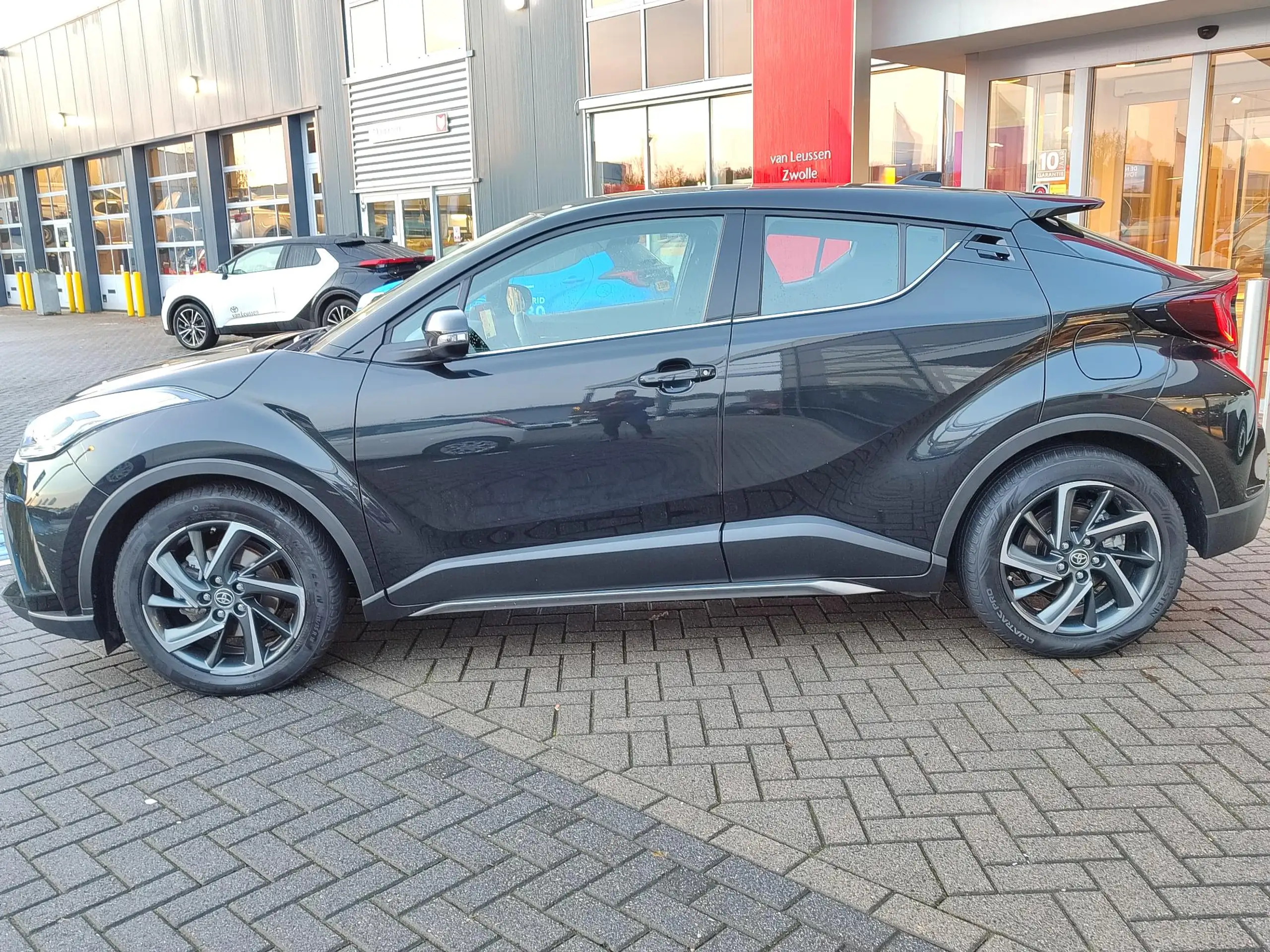 Toyota - C-HR