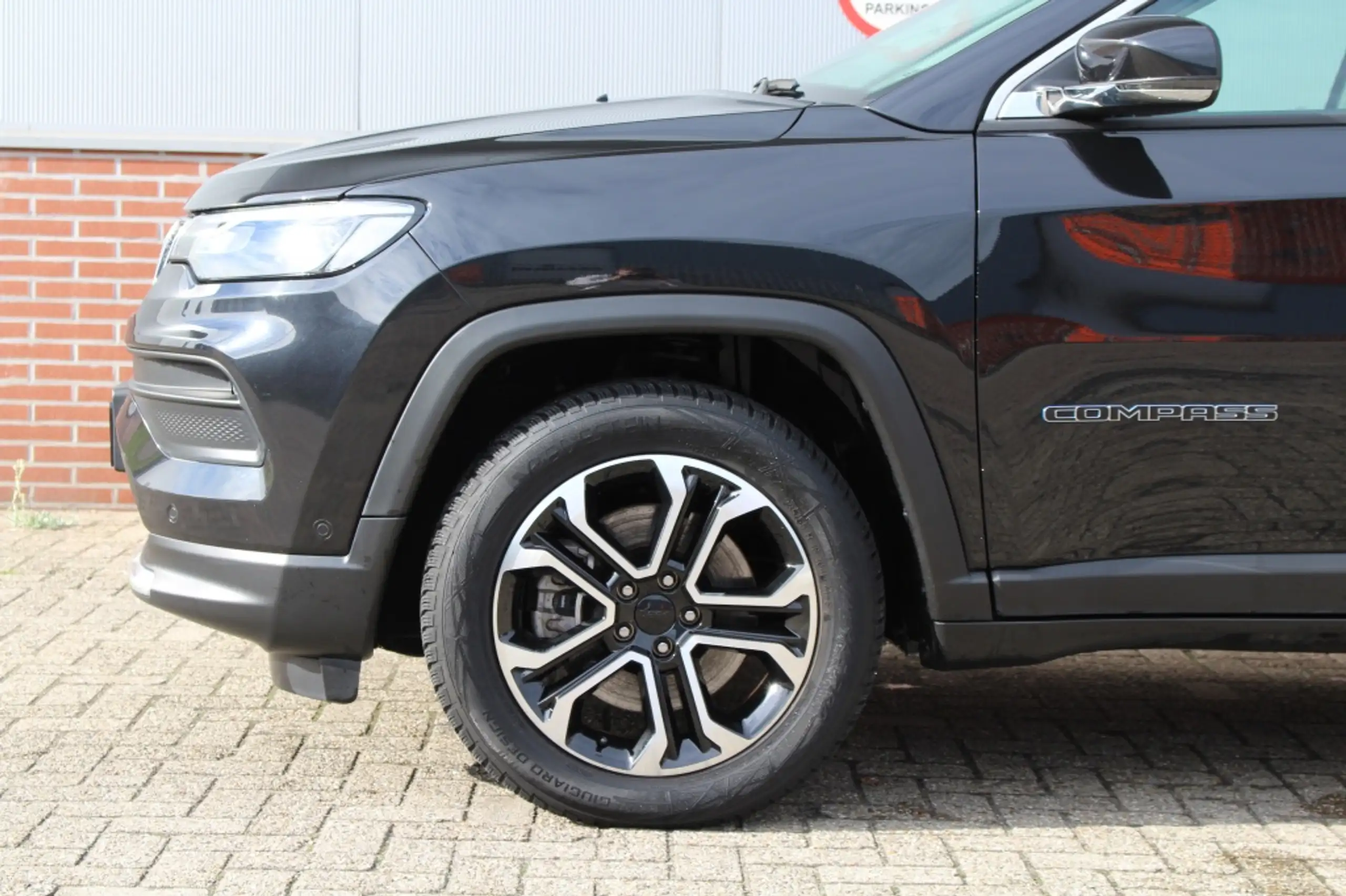 Jeep - Compass