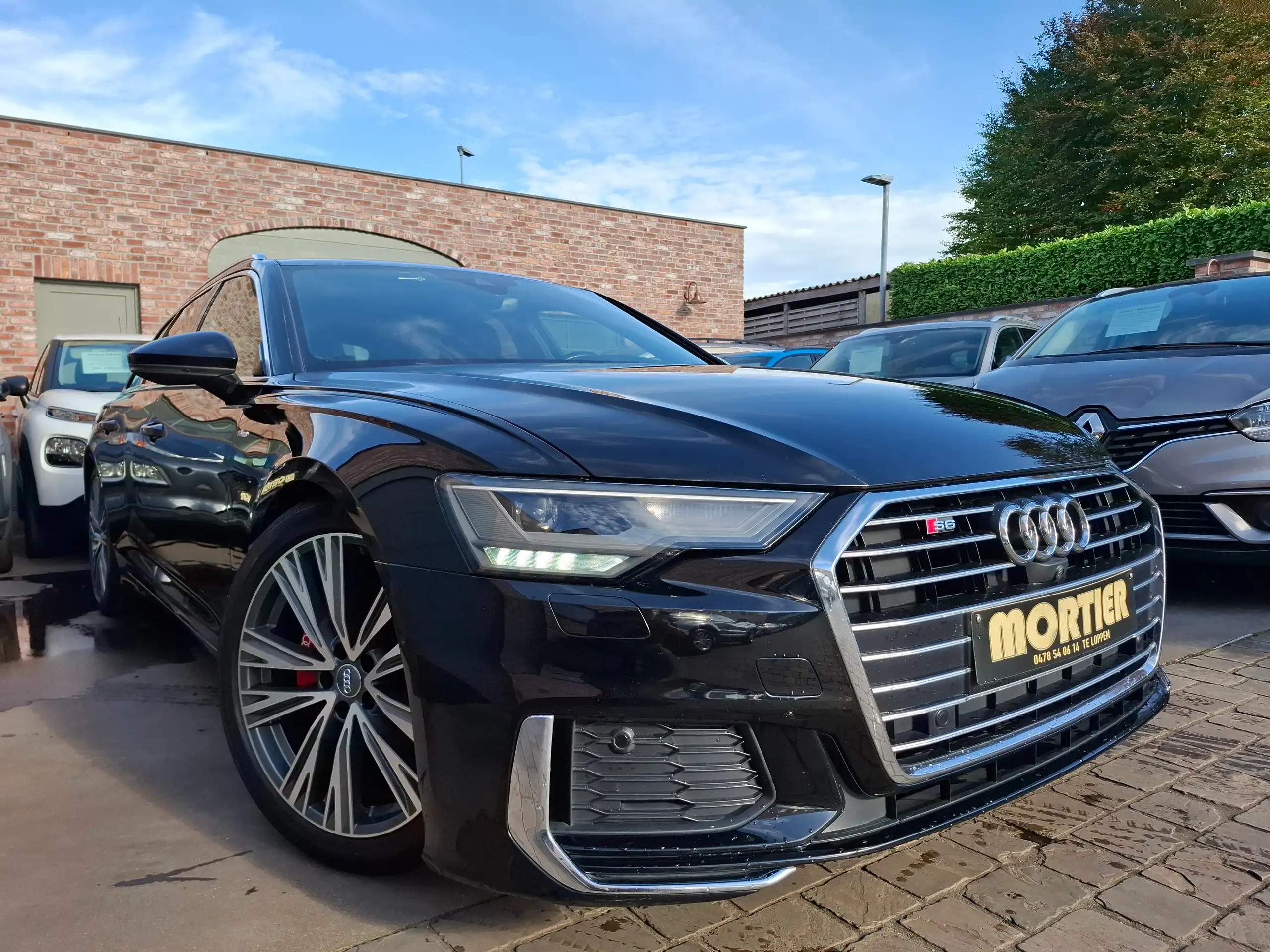 Audi - A6