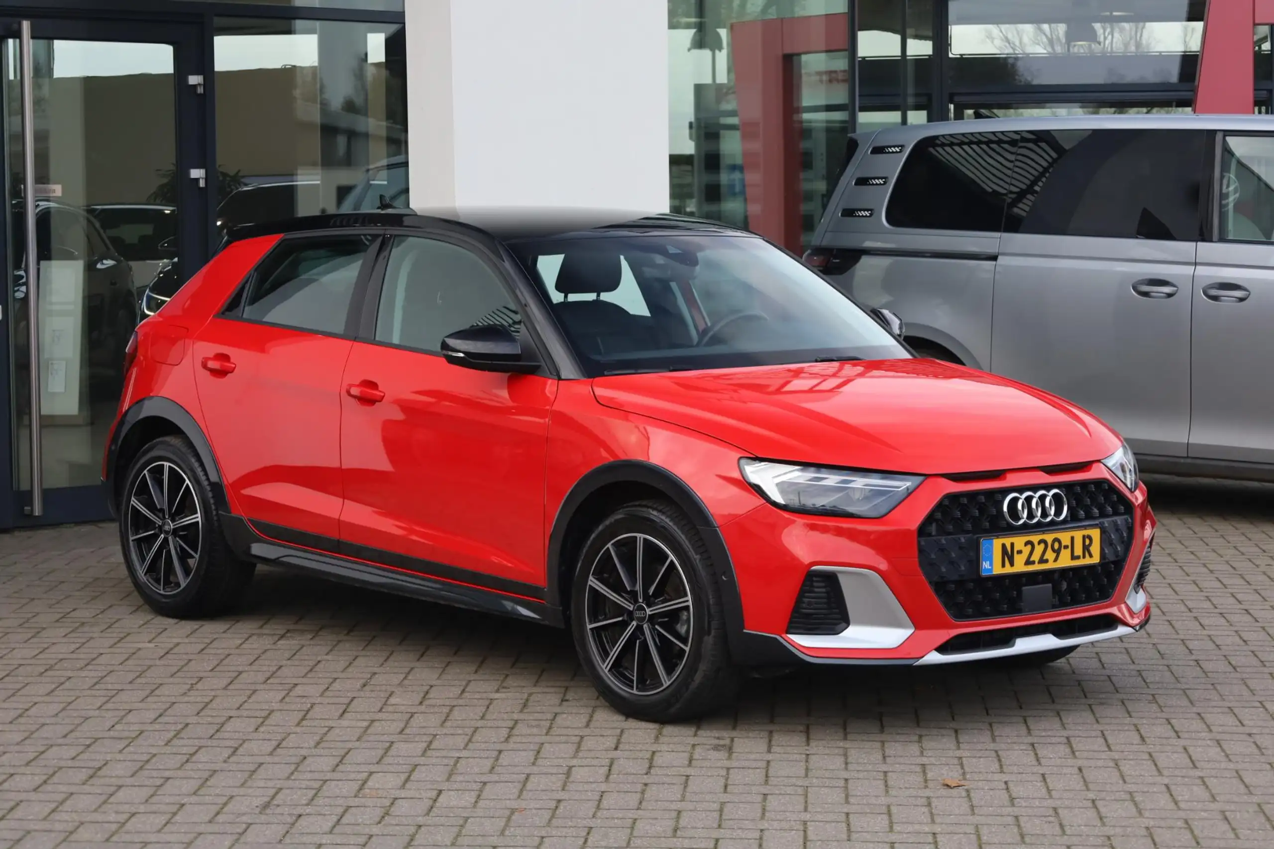 Audi - A1