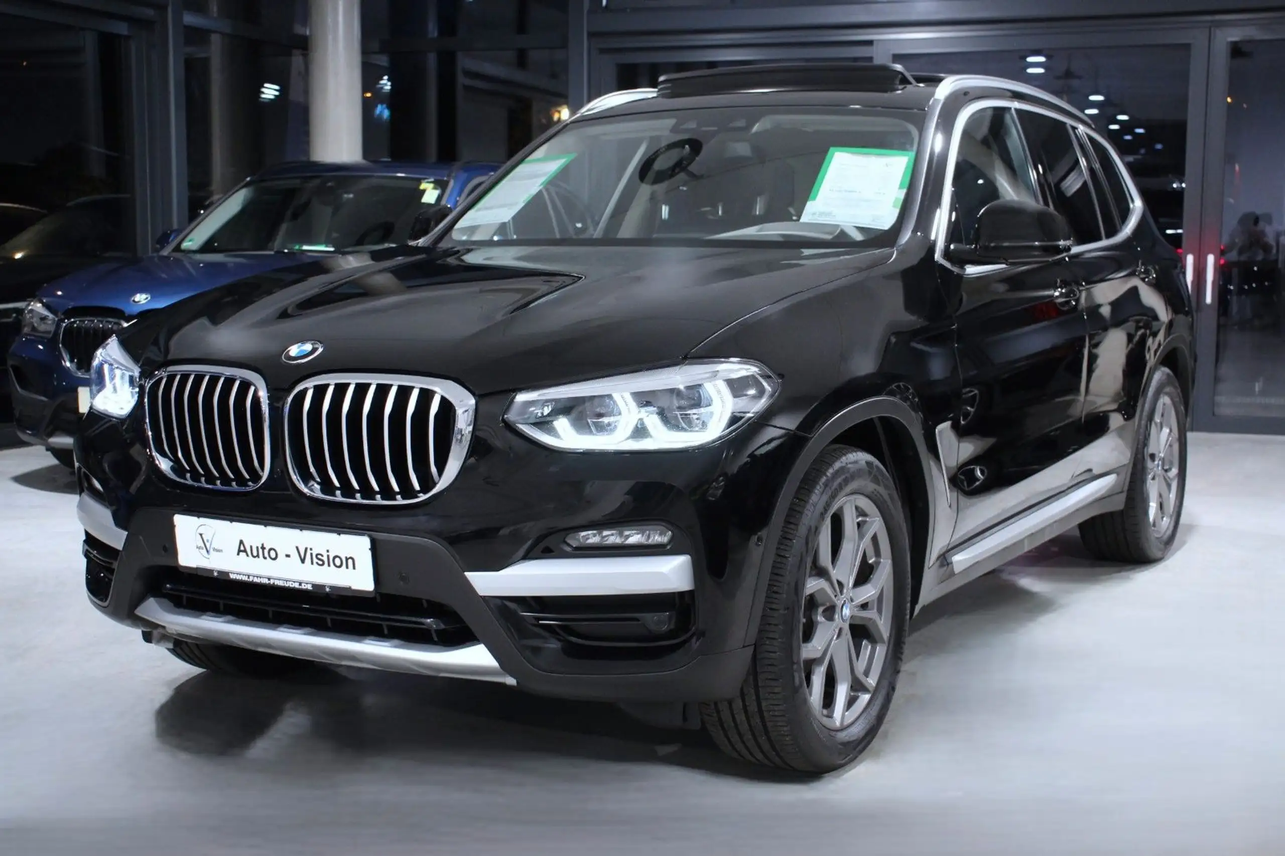 BMW - X3