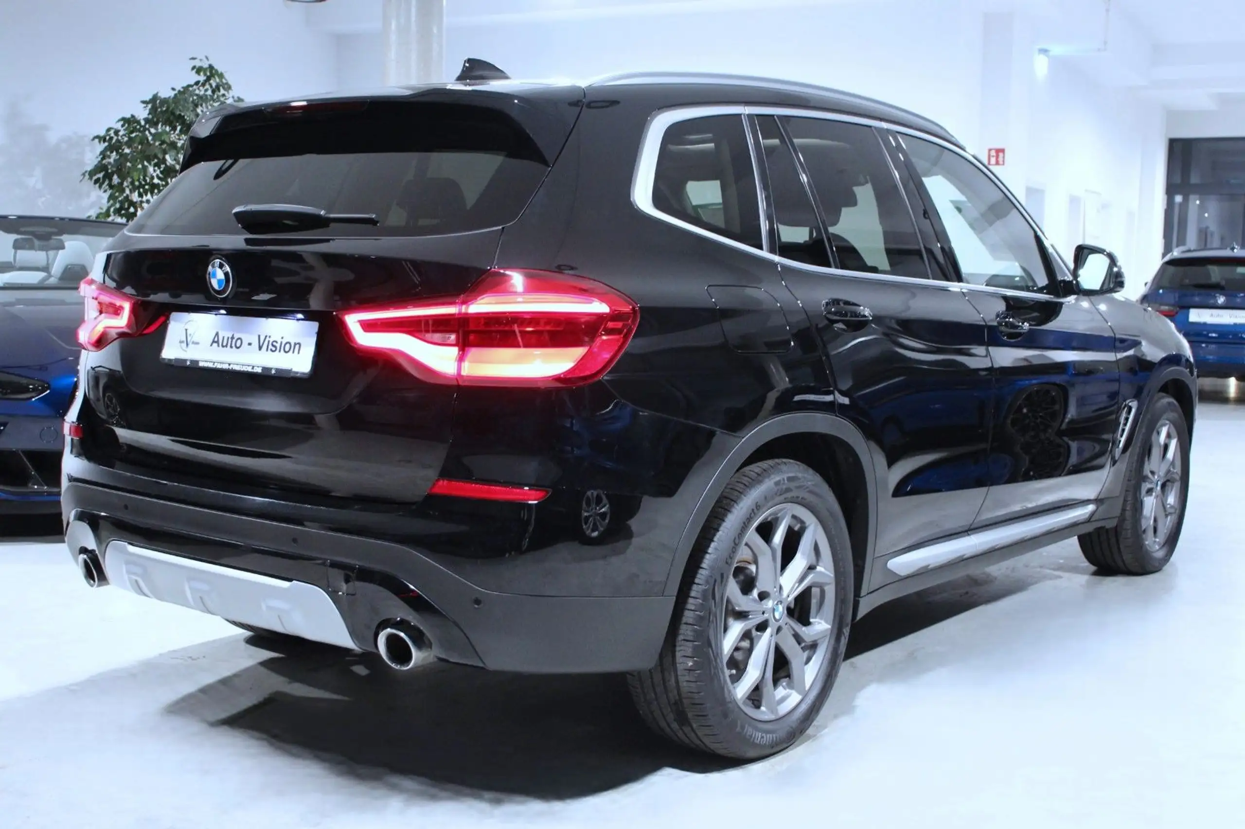 BMW - X3