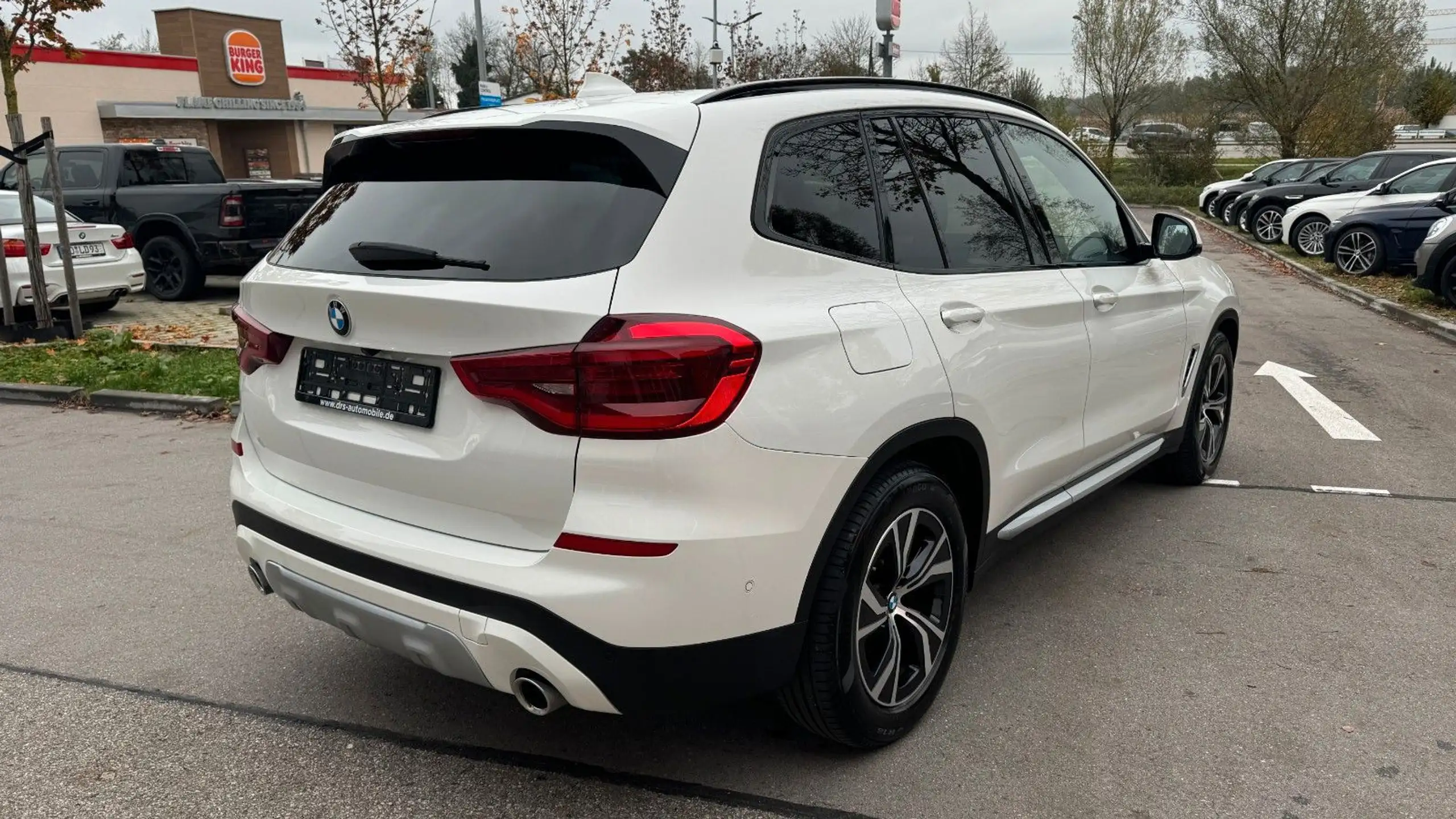 BMW - X3