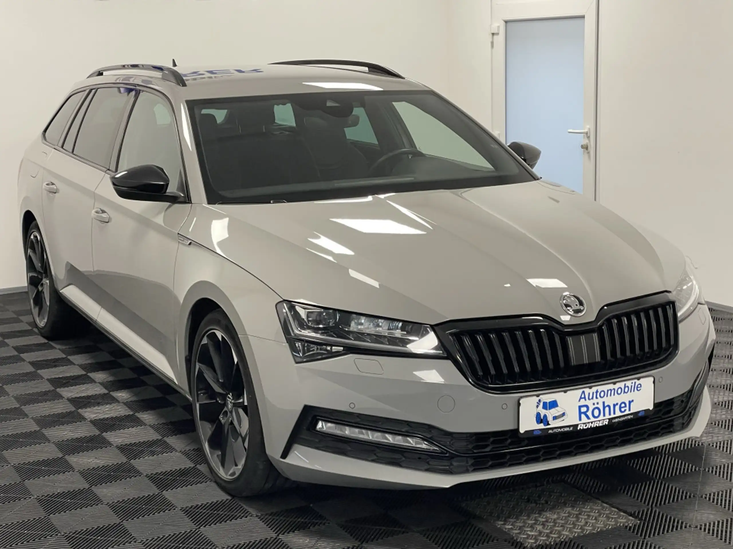 Skoda - Superb