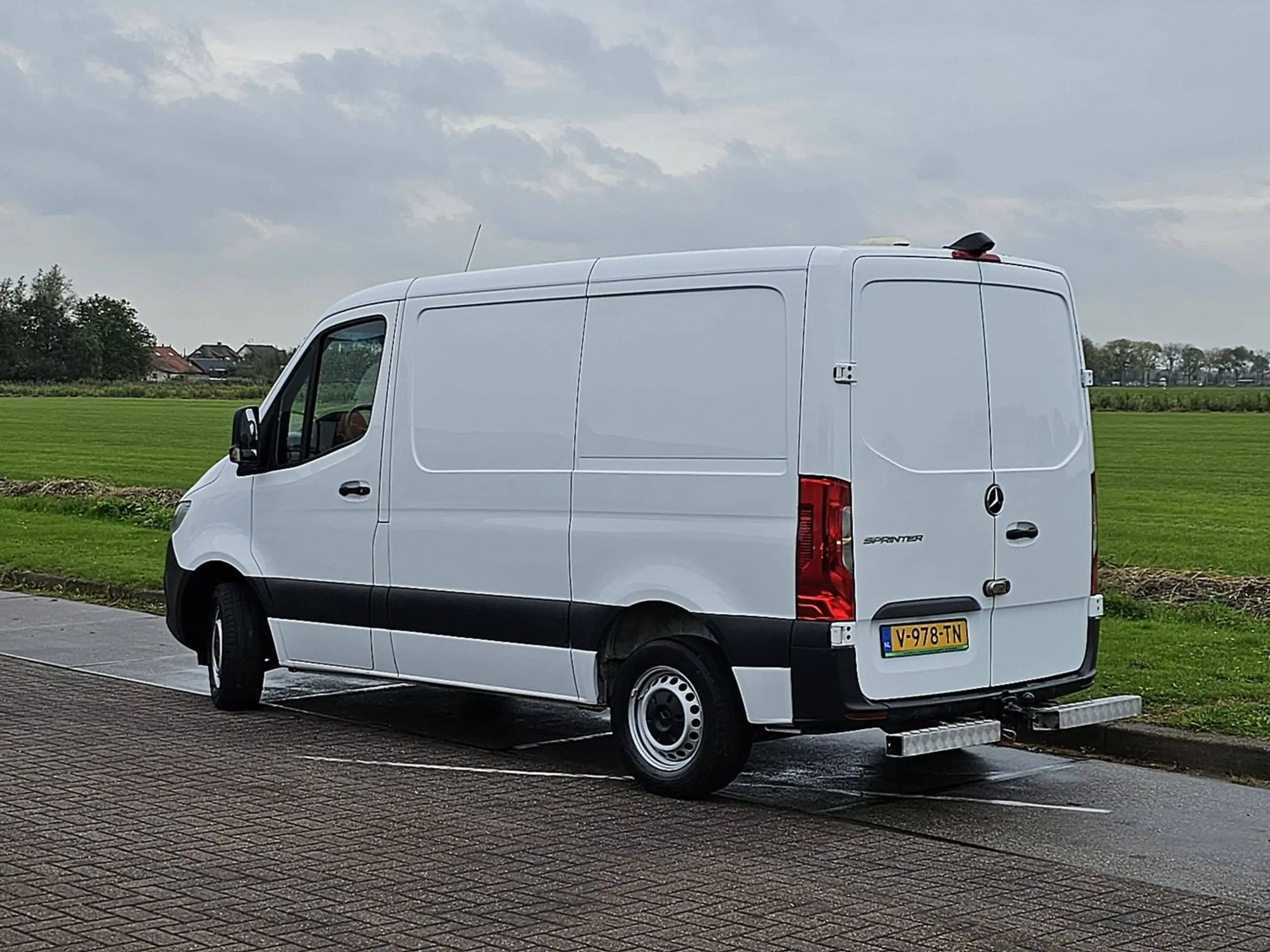 Mercedes-Benz - Sprinter