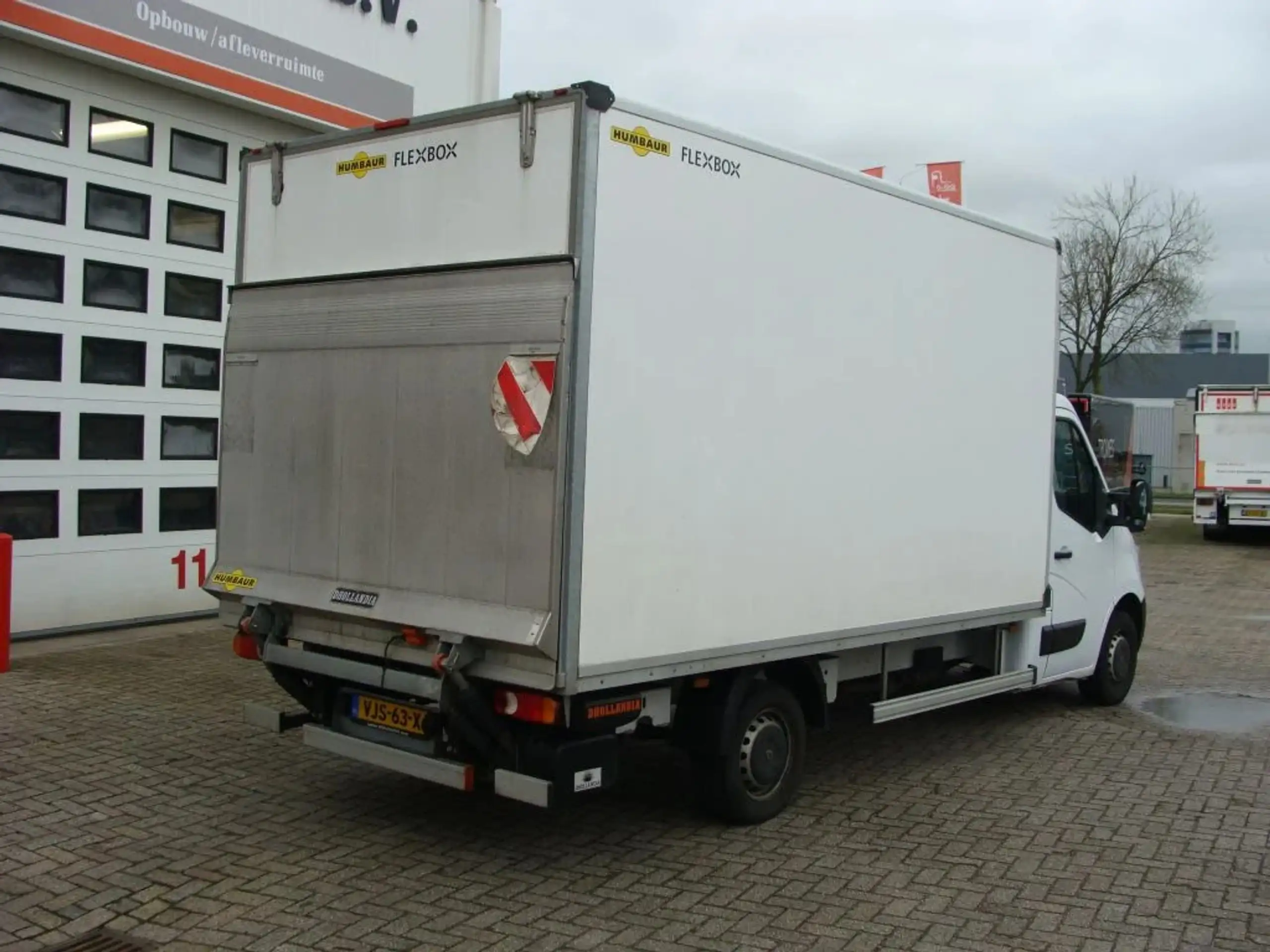 Renault - Master