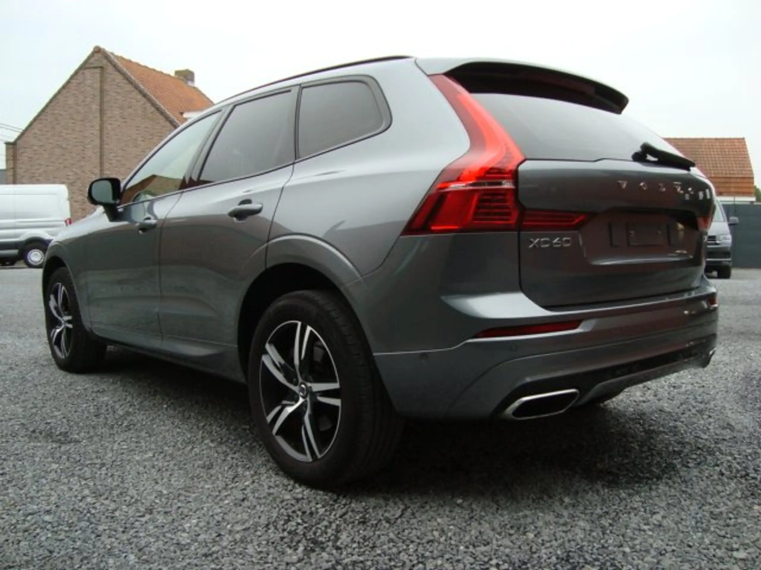 Volvo - XC60