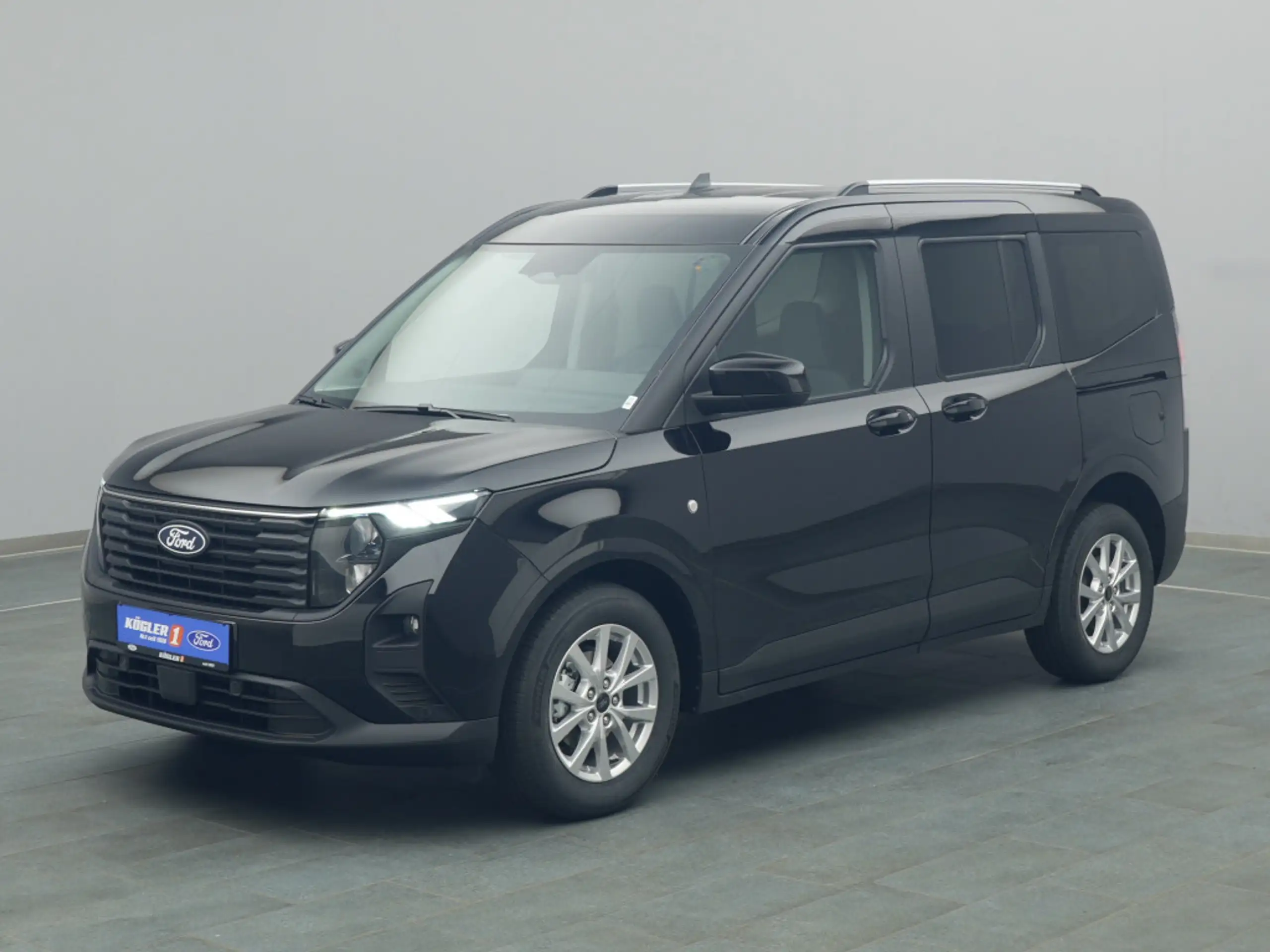 Ford - Tourneo Courier