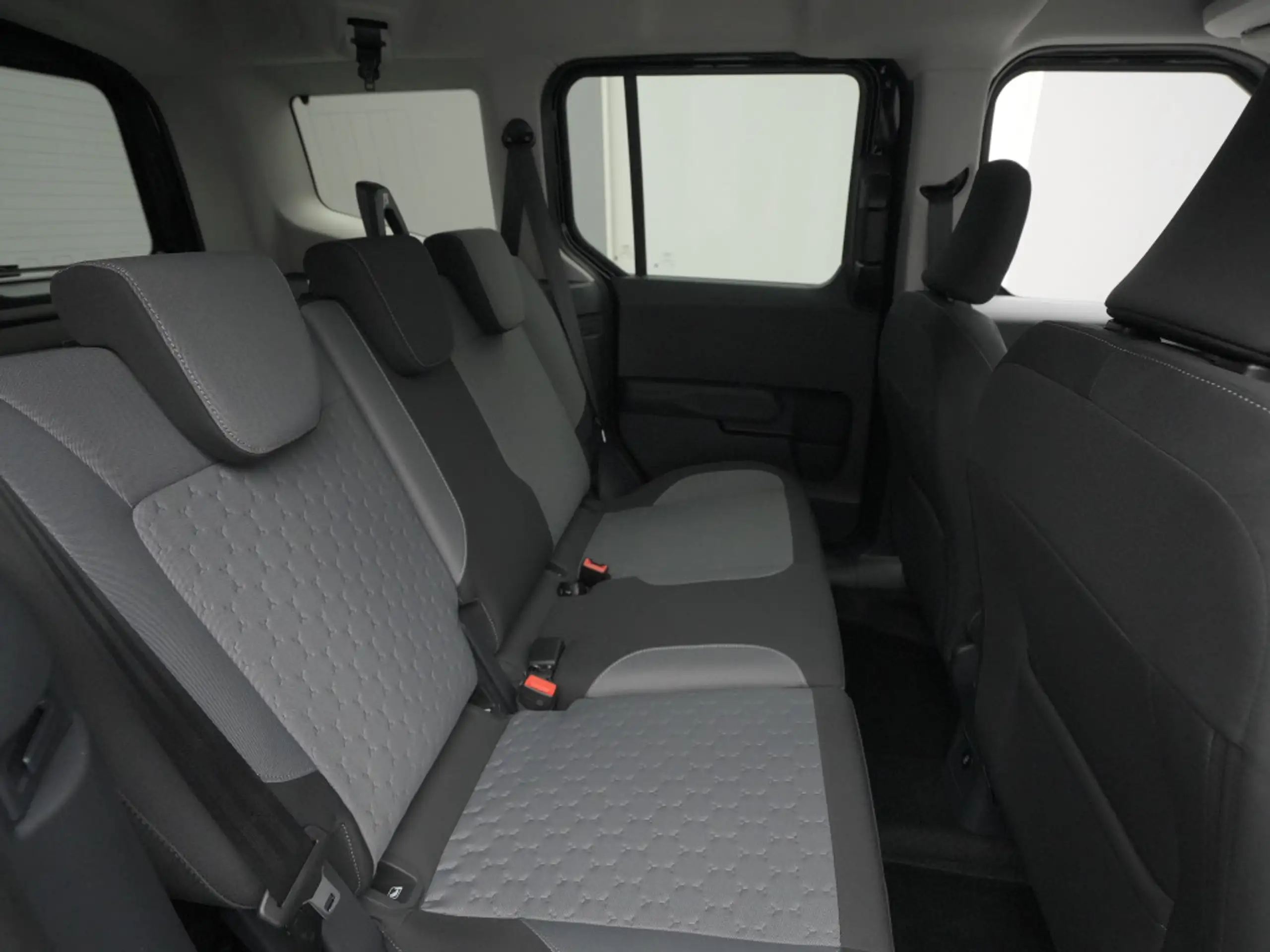 Ford - Tourneo Courier