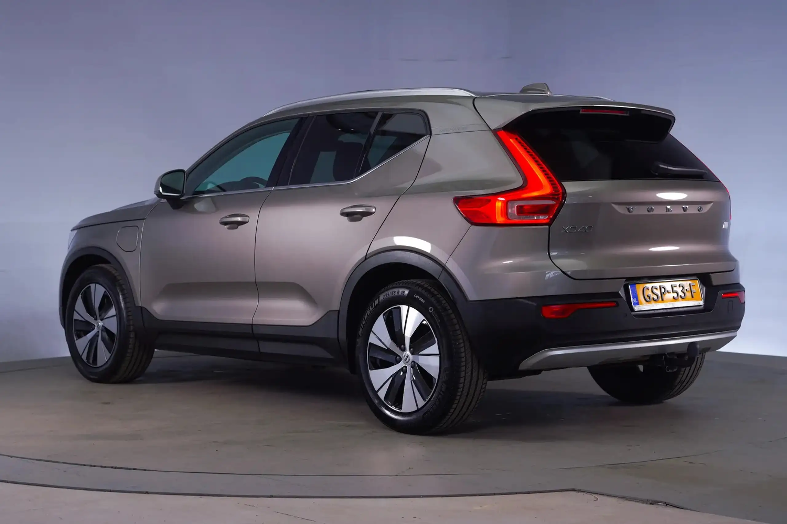 Volvo - XC40