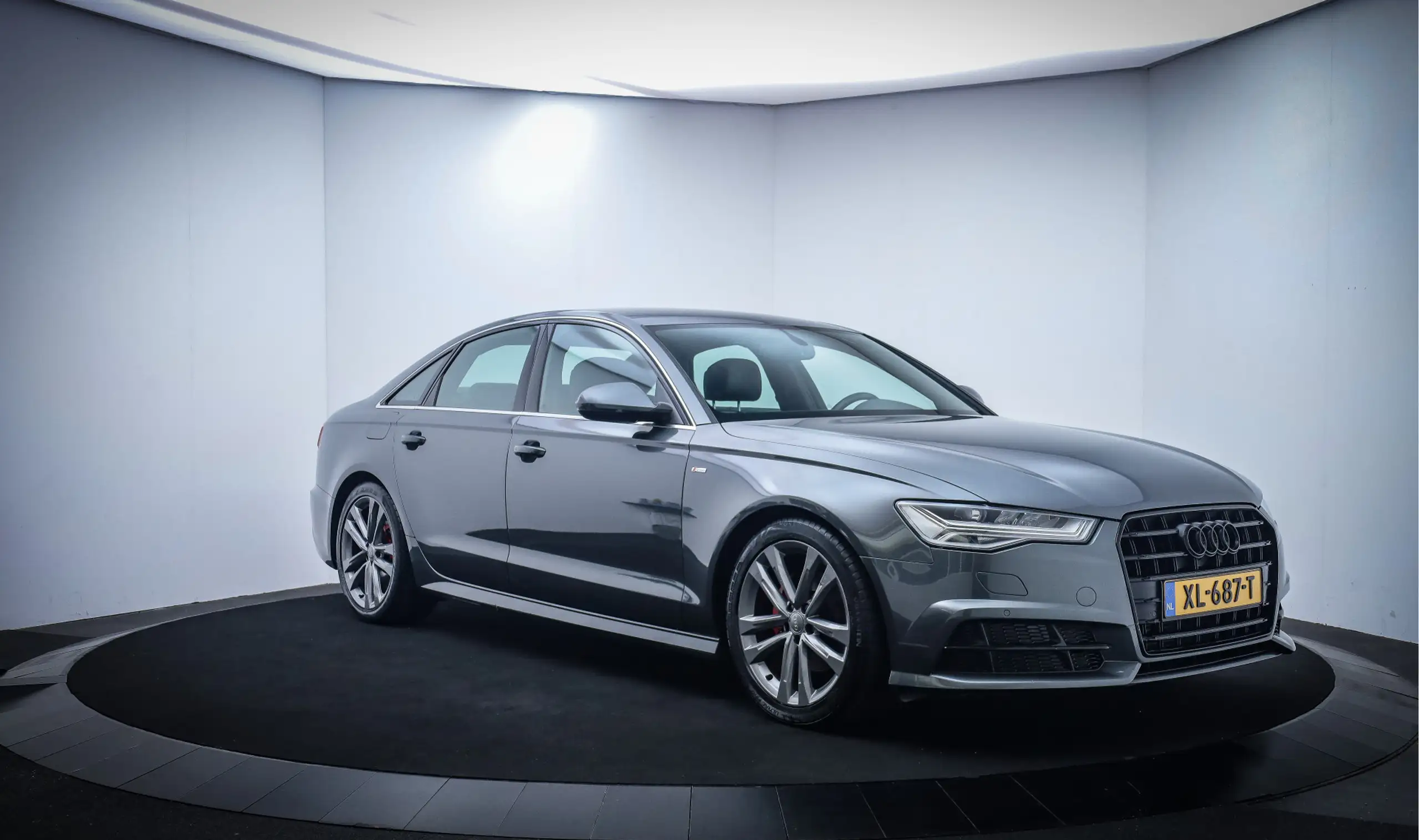 Audi - A6