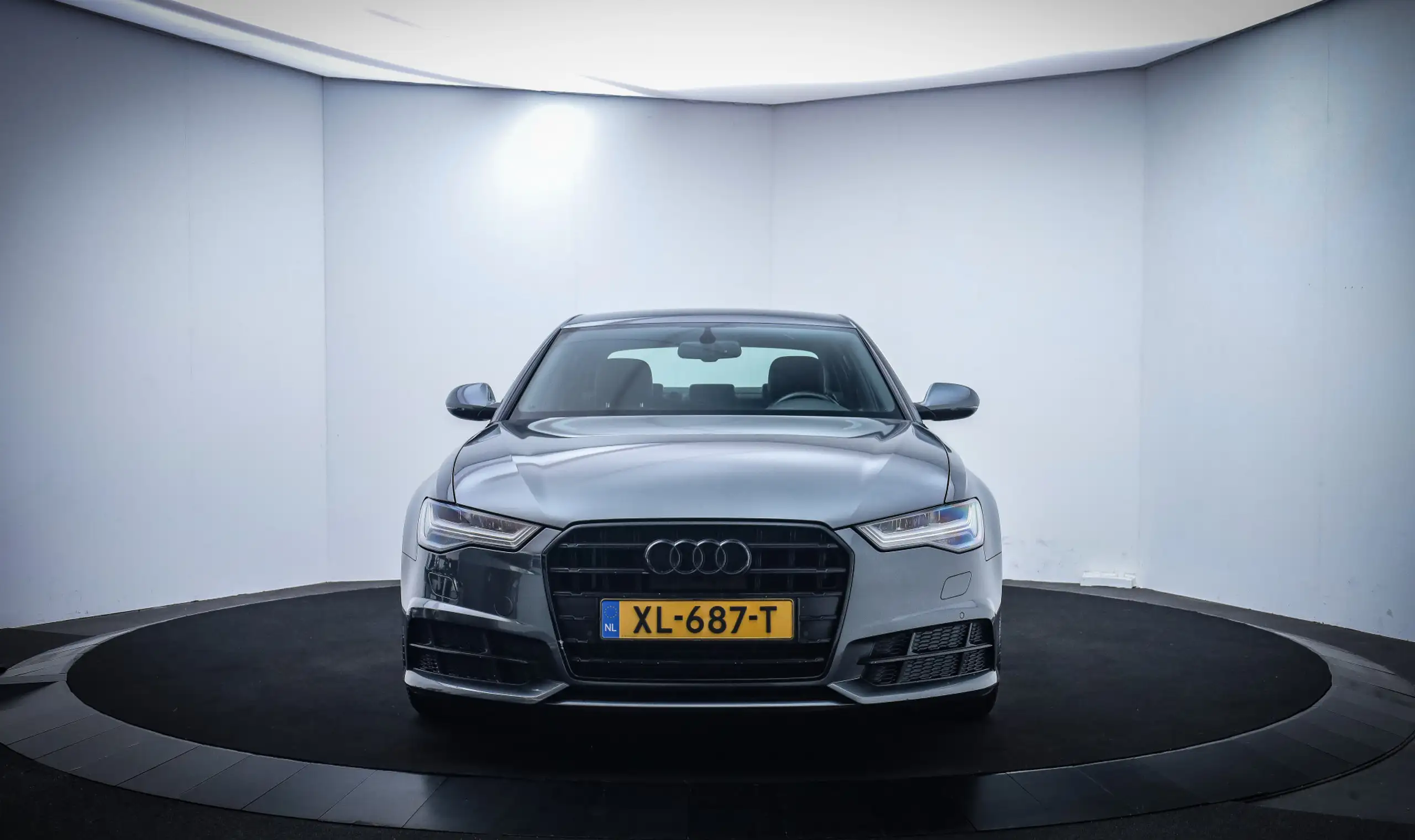 Audi - A6