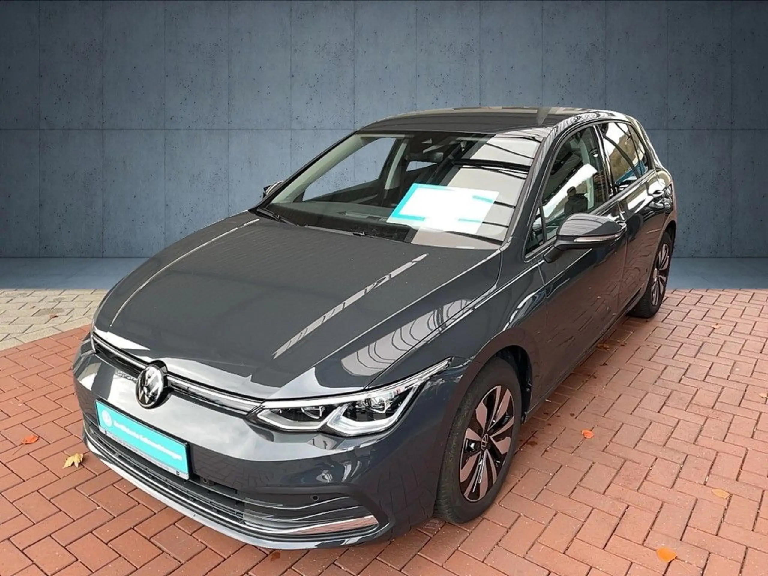 Volkswagen - Golf