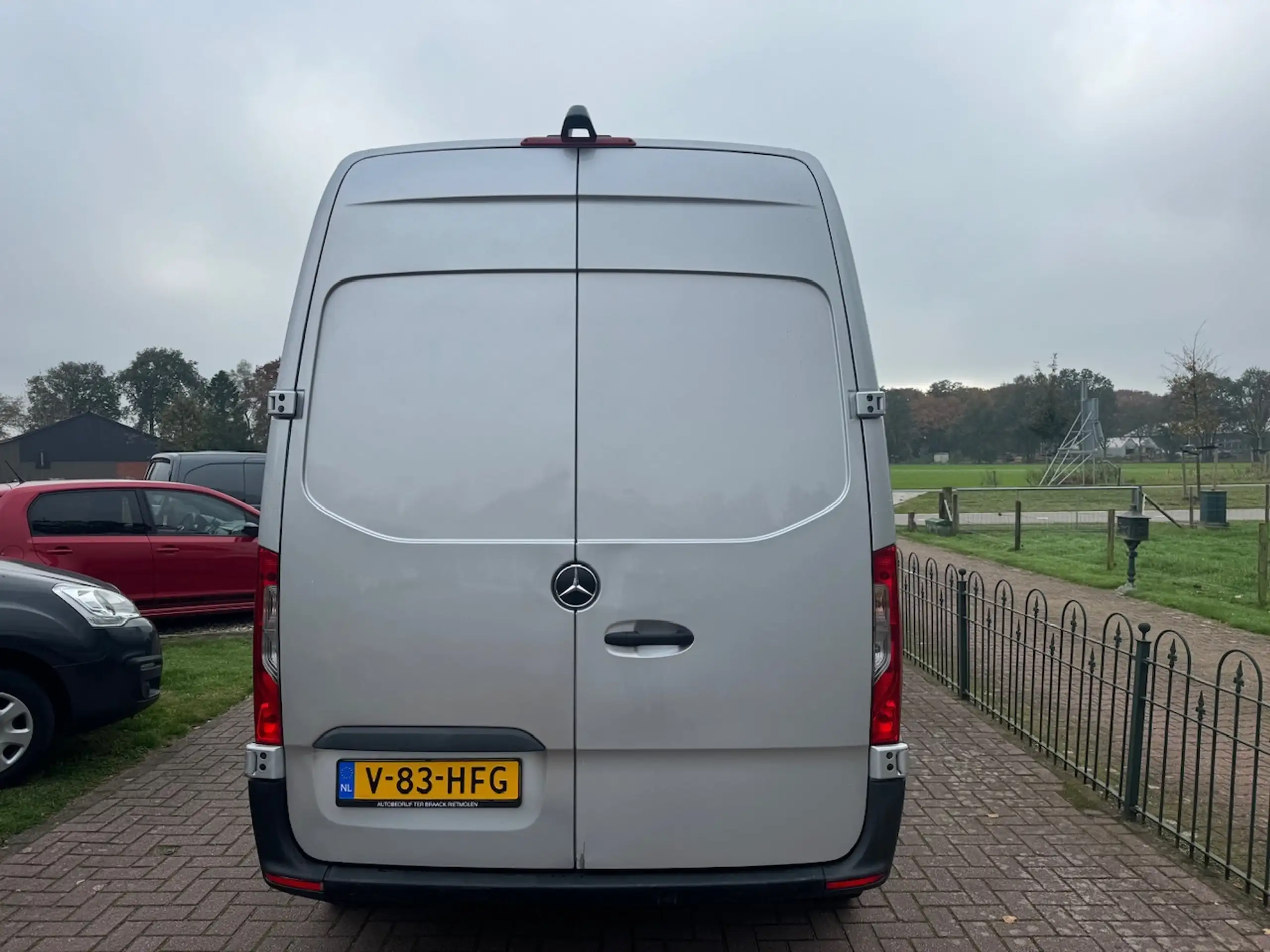 Mercedes-Benz - Sprinter