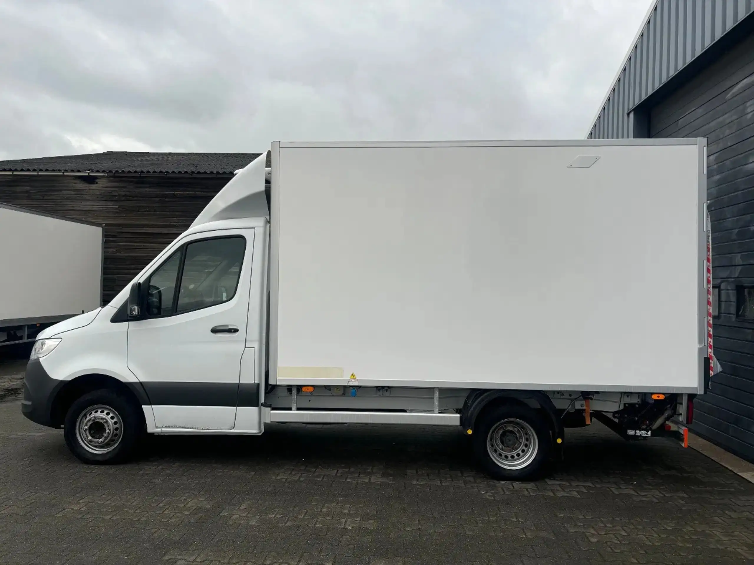 Mercedes-Benz - Sprinter