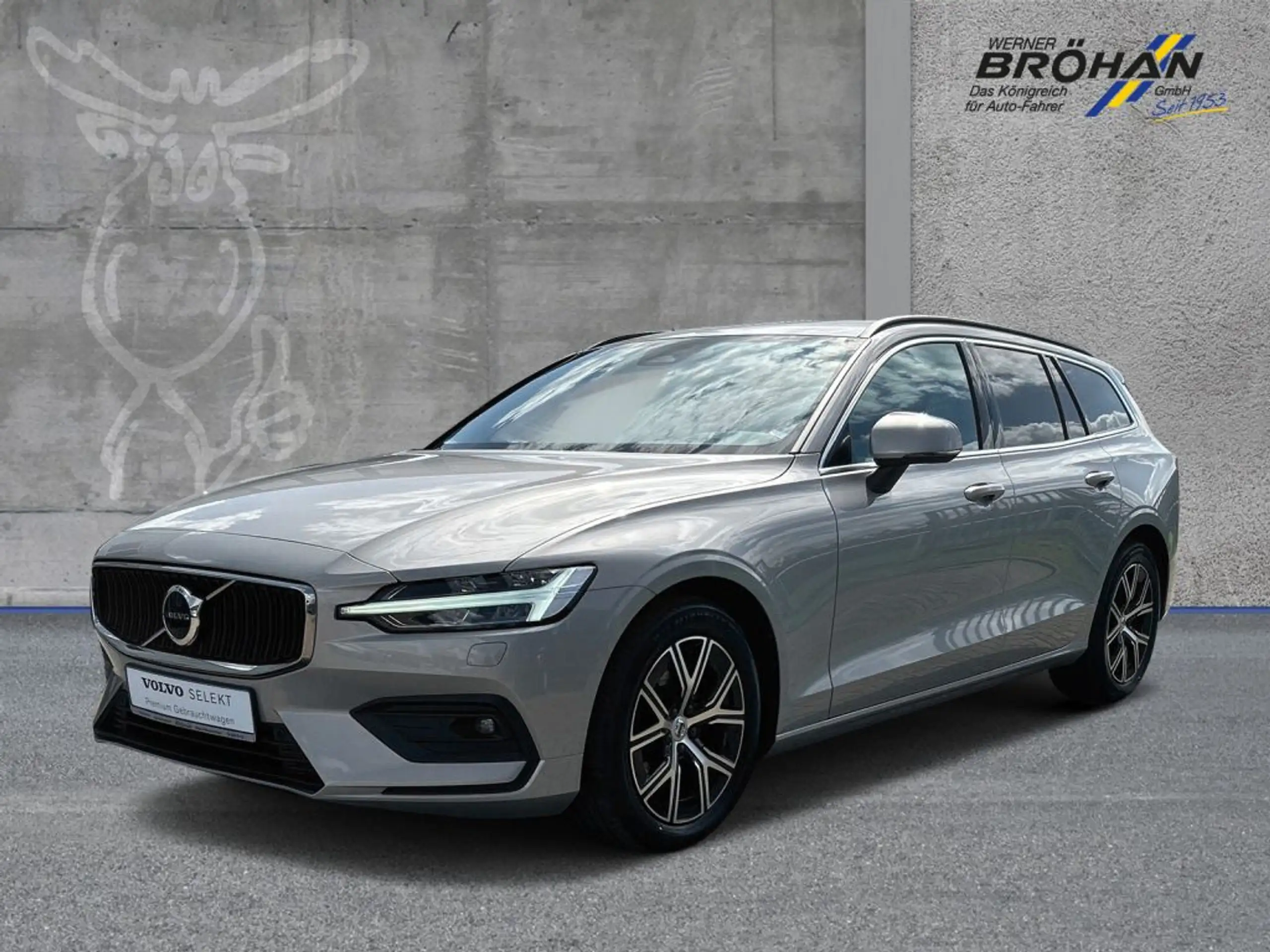 Volvo V60 2022